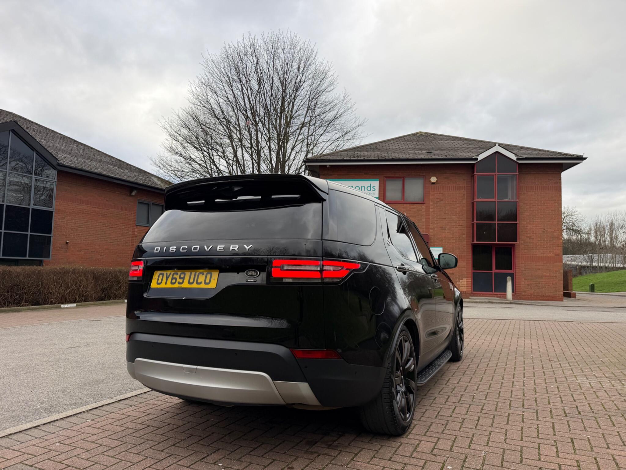 Land Rover Discovery - Image 17