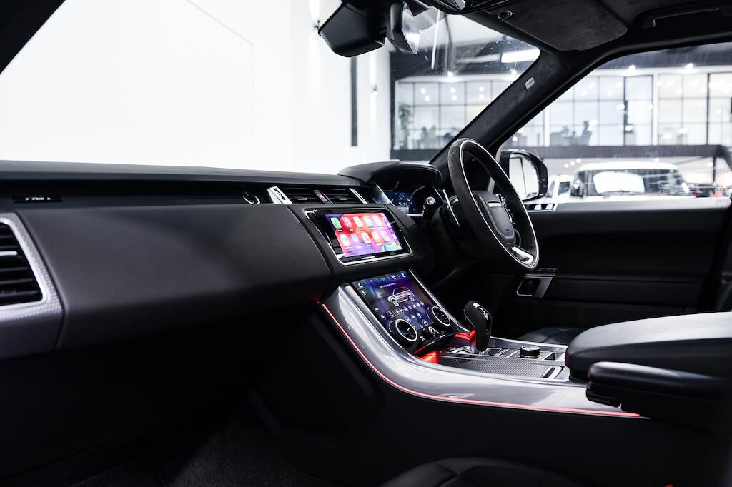 Land Rover RANGE ROVER SPORT - Image 16