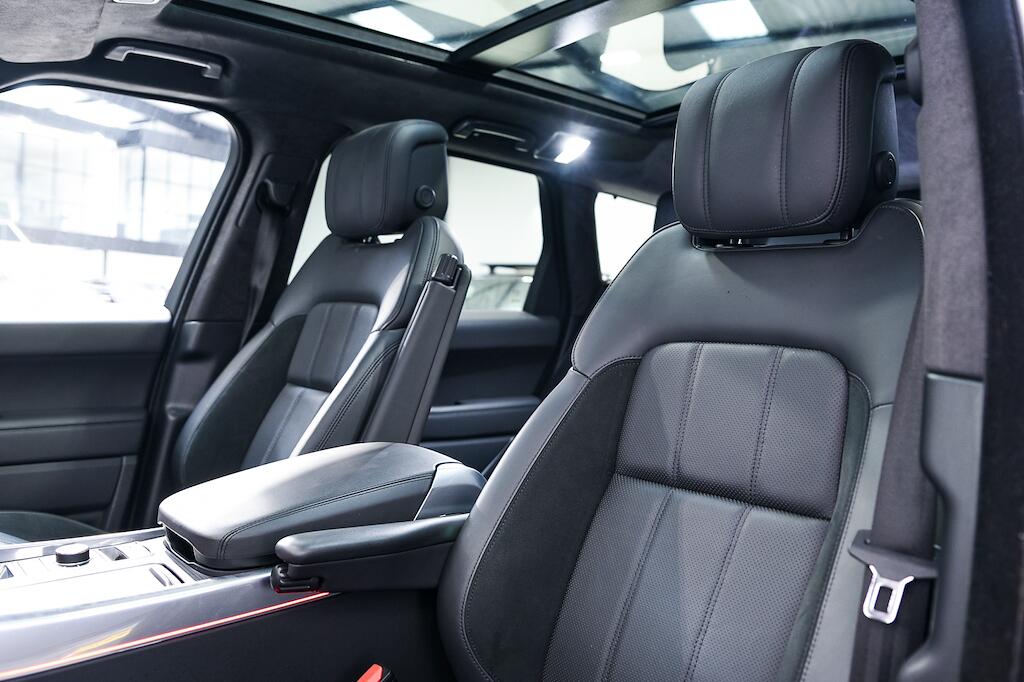 Land Rover RANGE ROVER SPORT - Image 17