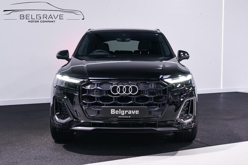 Audi Q7 - Image 6