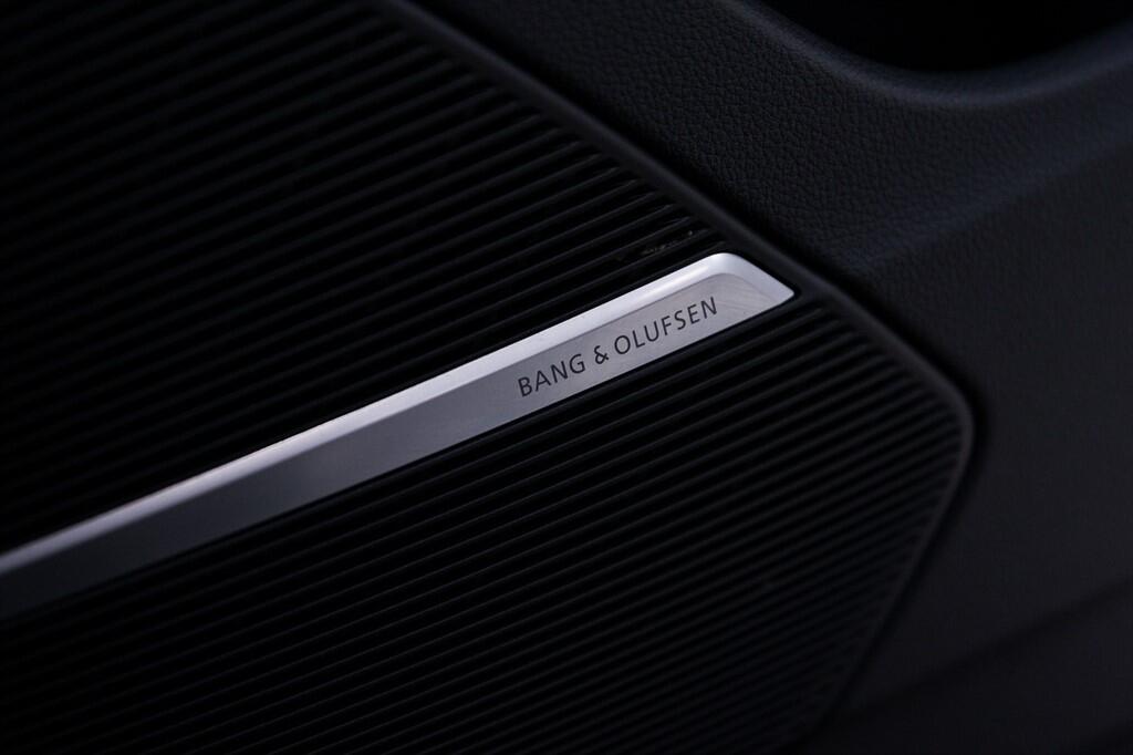 Audi Q7 - Image 20