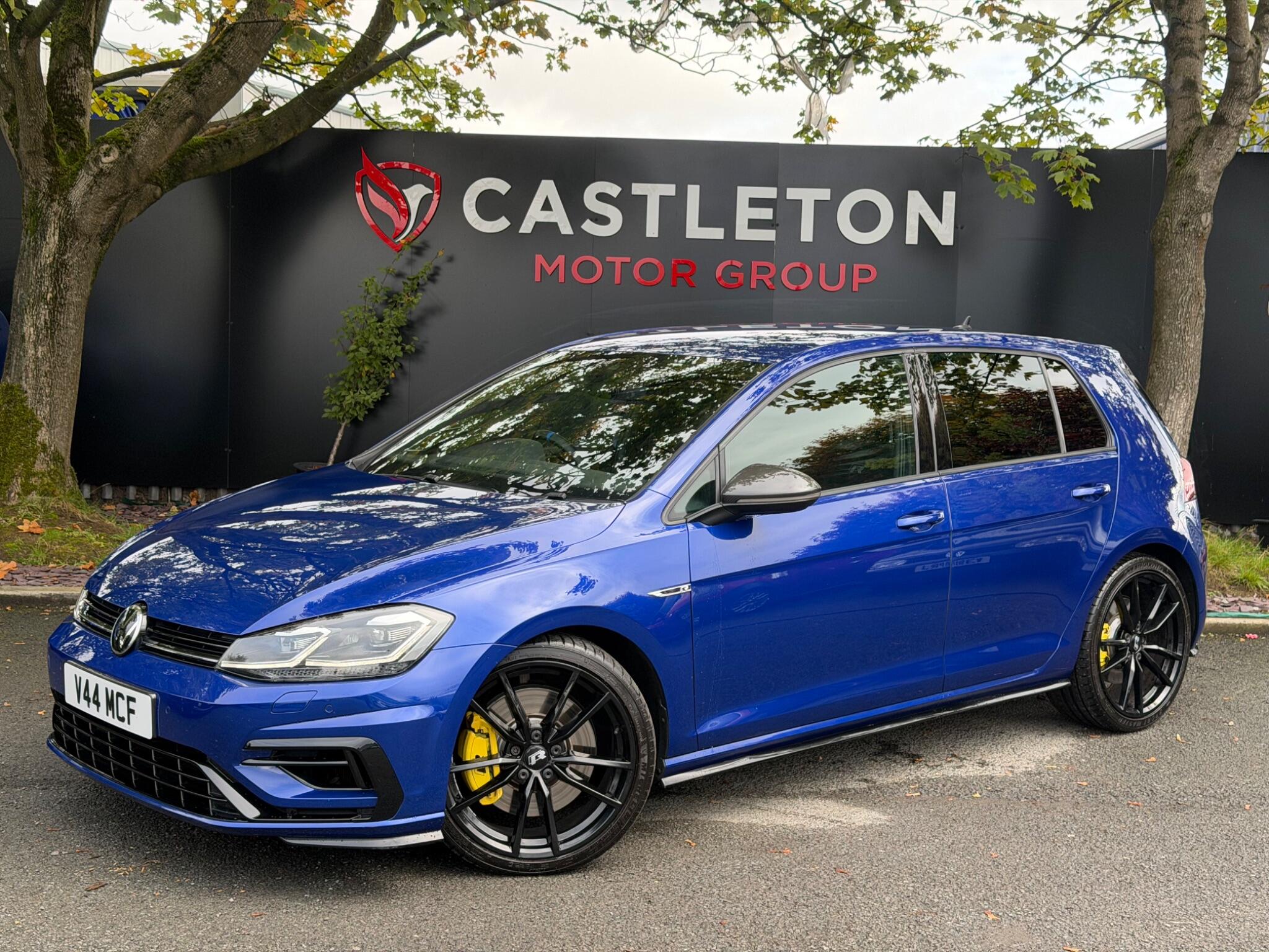 Volkswagen Golf - Image 9