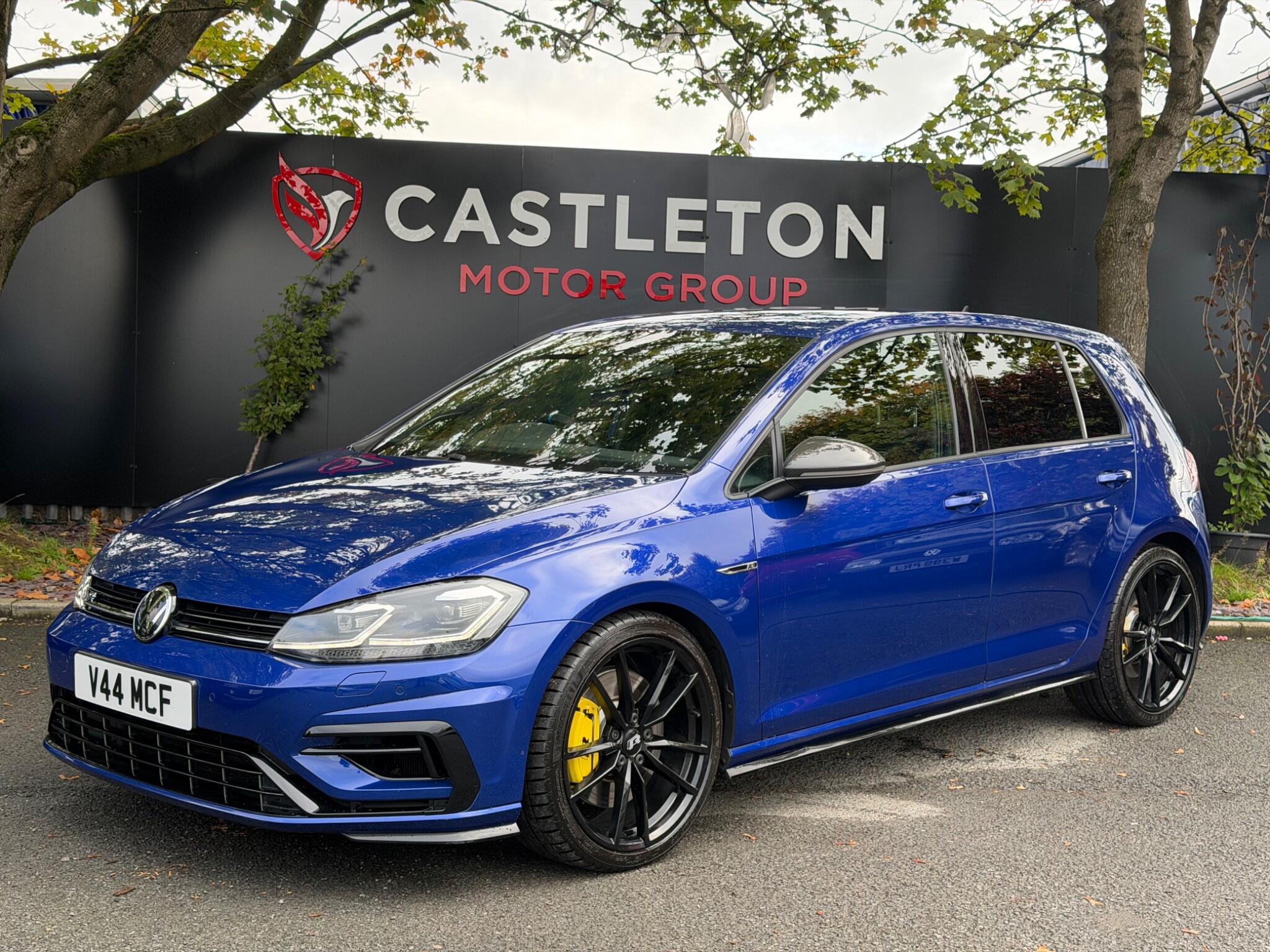 Volkswagen Golf - Image 17