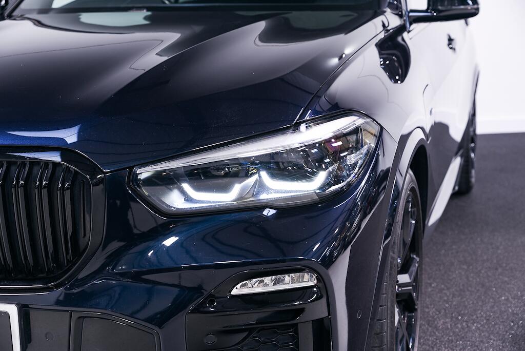 BMW X5 - Image 8