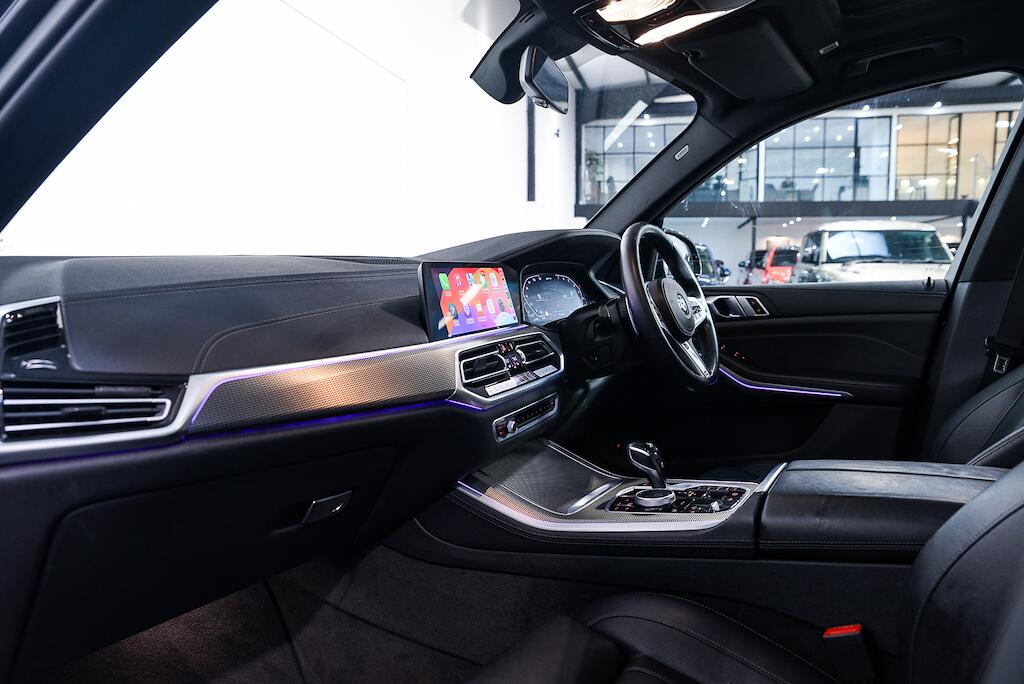 BMW X5 - Image 13