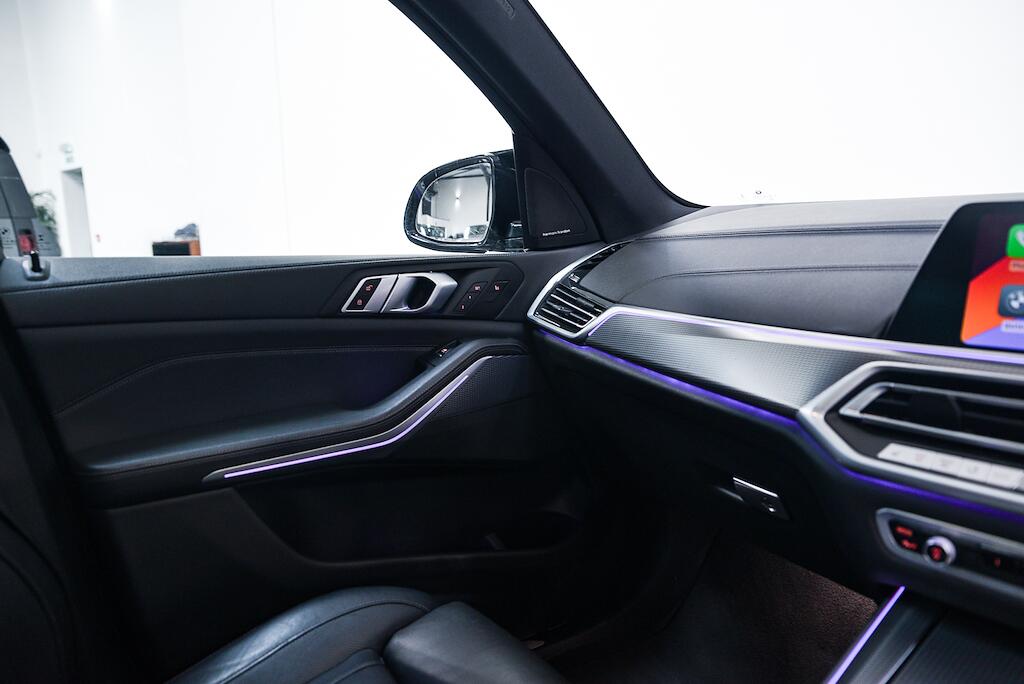 BMW X5 - Image 18