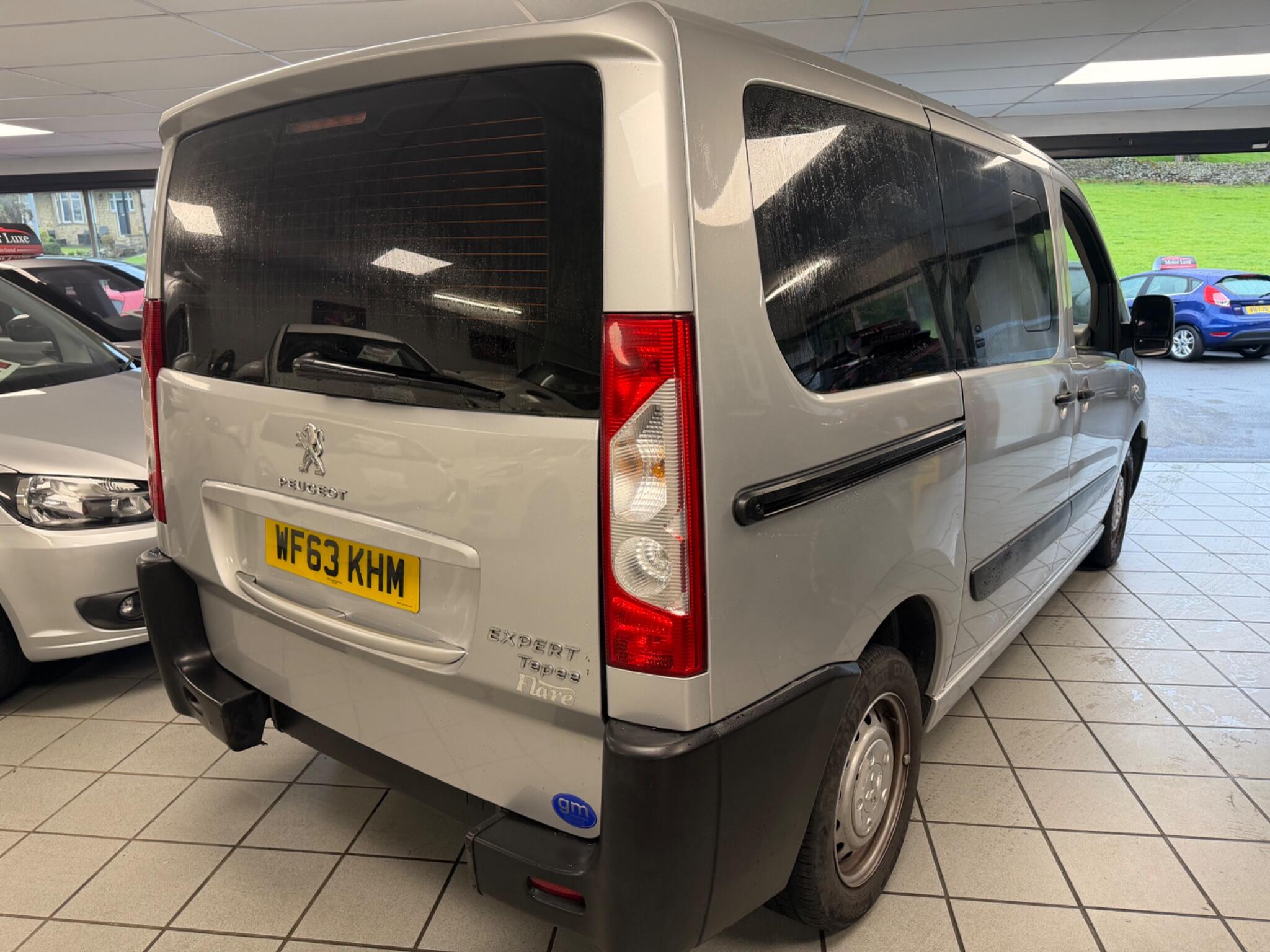 Peugeot Expert Tepee - Image 4
