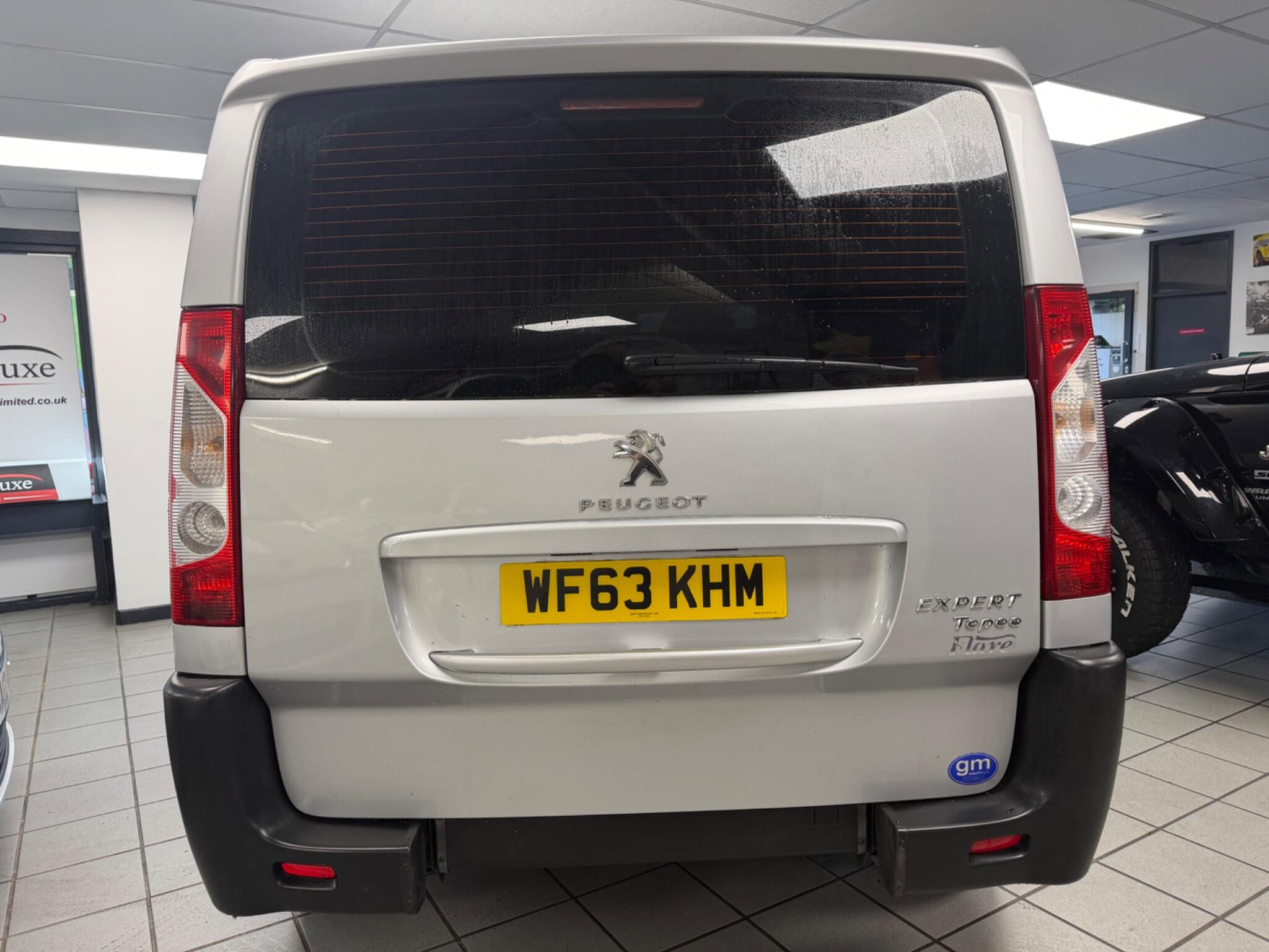 Peugeot Expert Tepee - Image 10