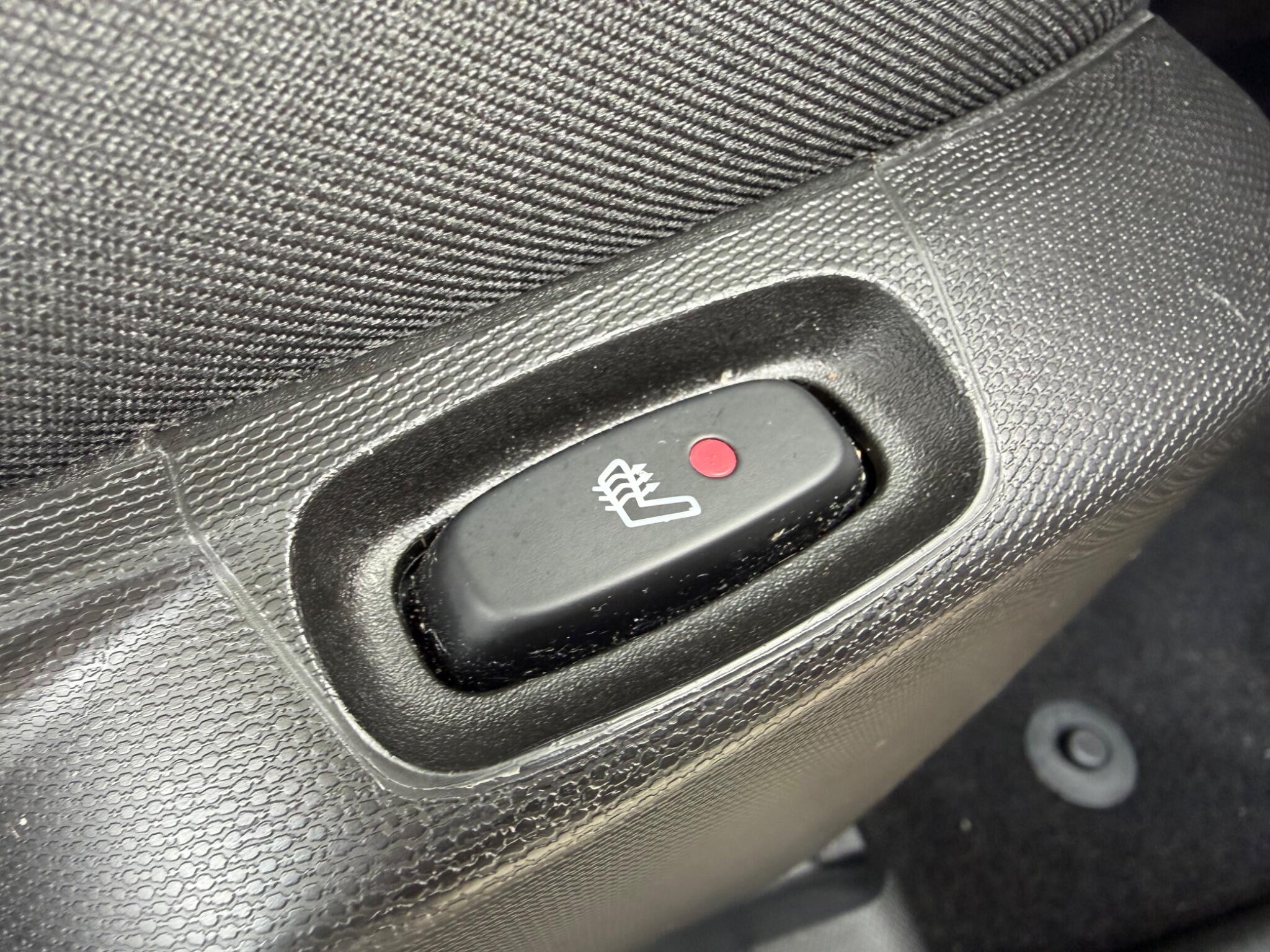 Smart Fortwo - Image 19