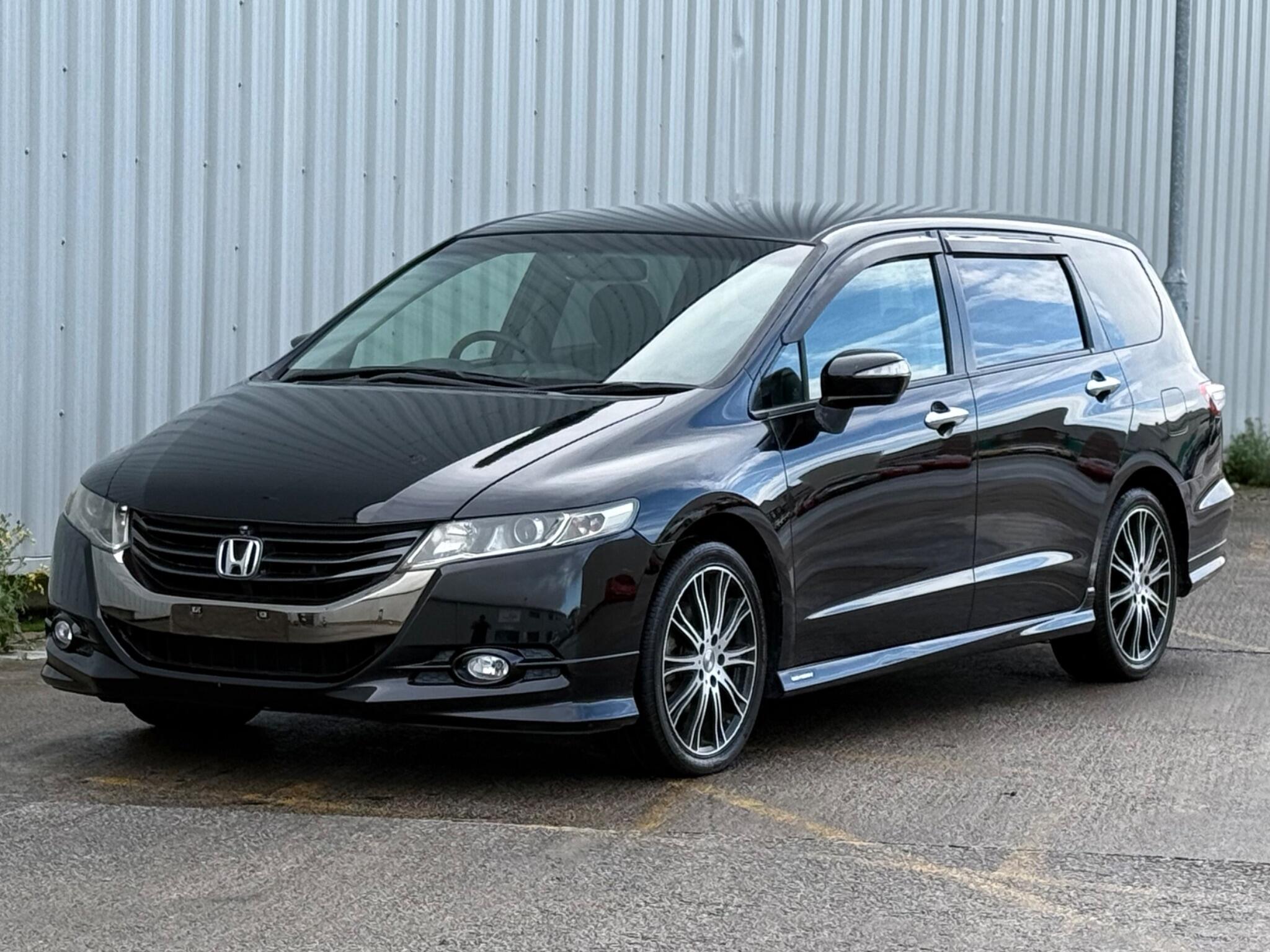 Honda Odyssey - Image 12