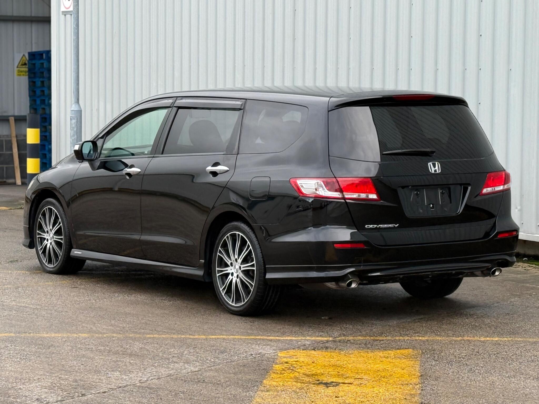 Honda Odyssey - Image 14