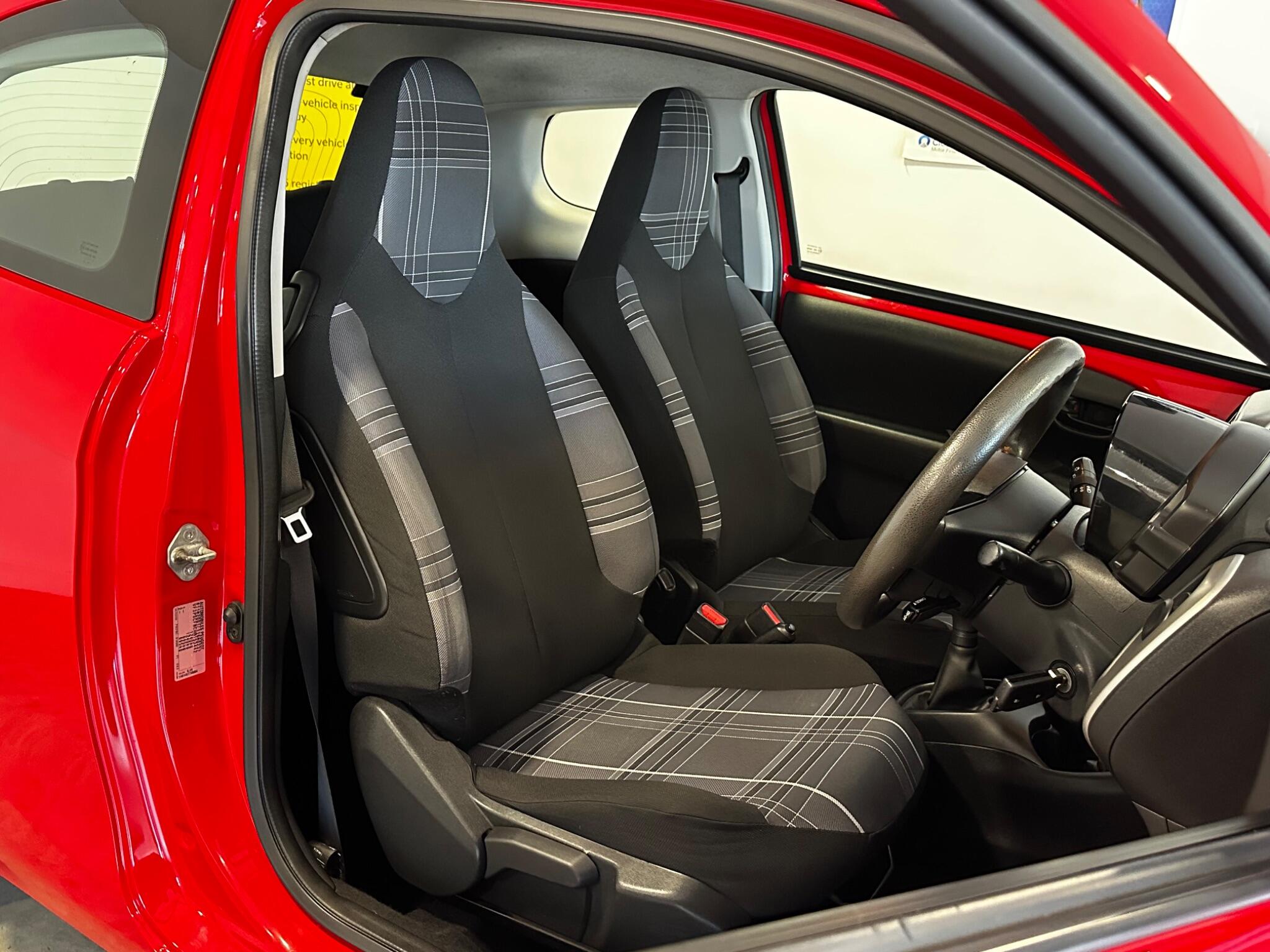 Peugeot 108 - Image 12
