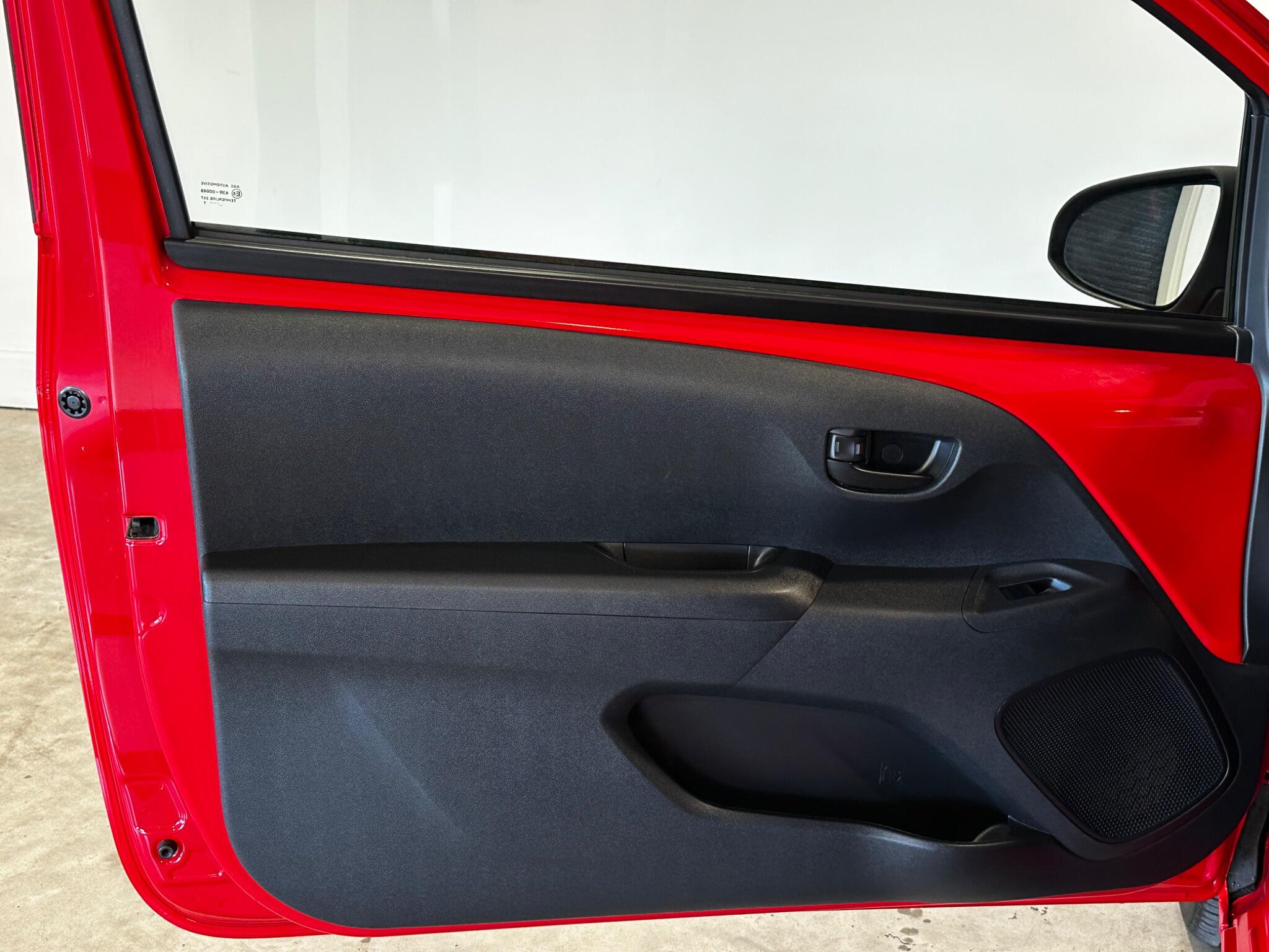Peugeot 108 - Image 13