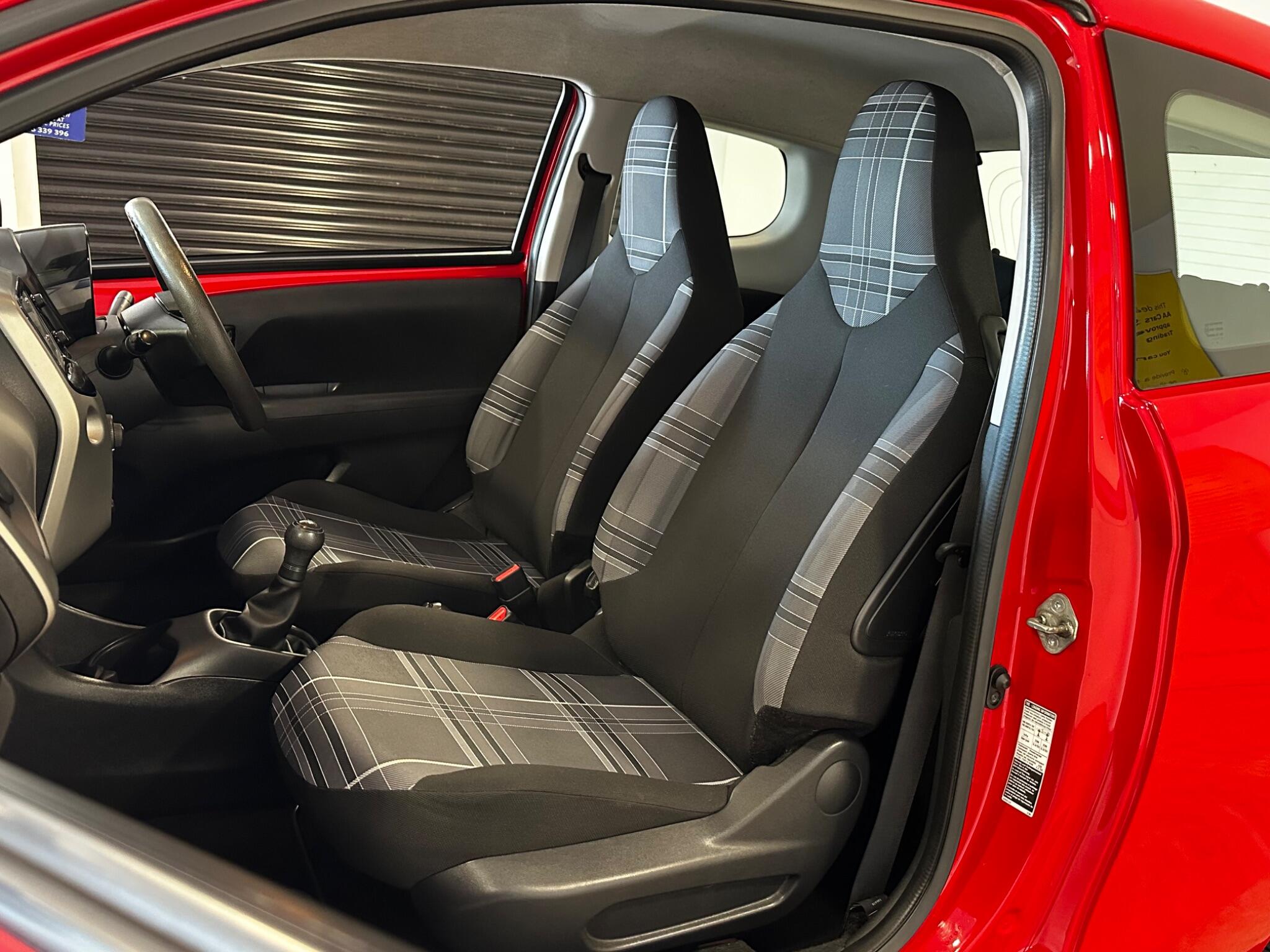 Peugeot 108 - Image 15