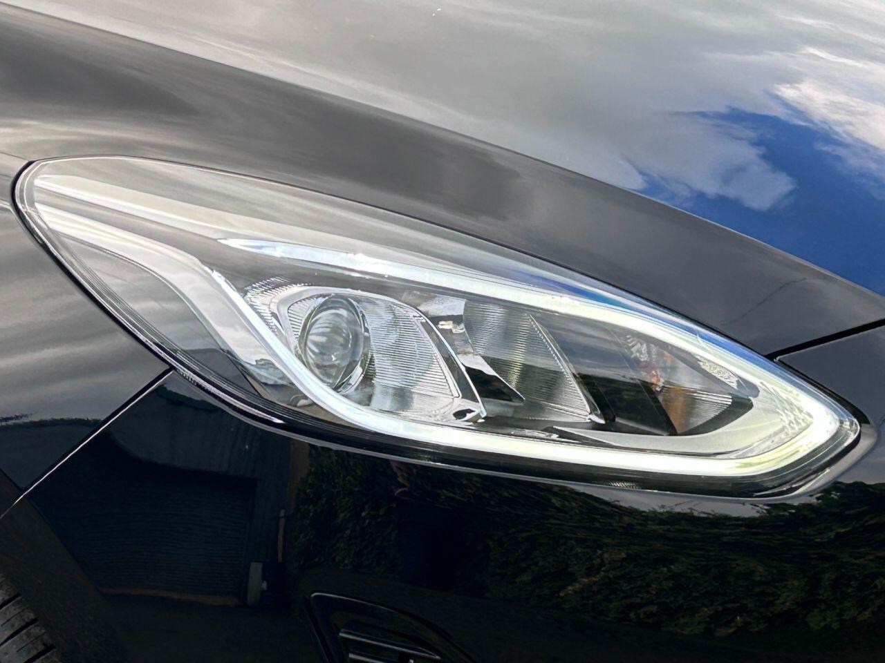Ford Fiesta - Image 5
