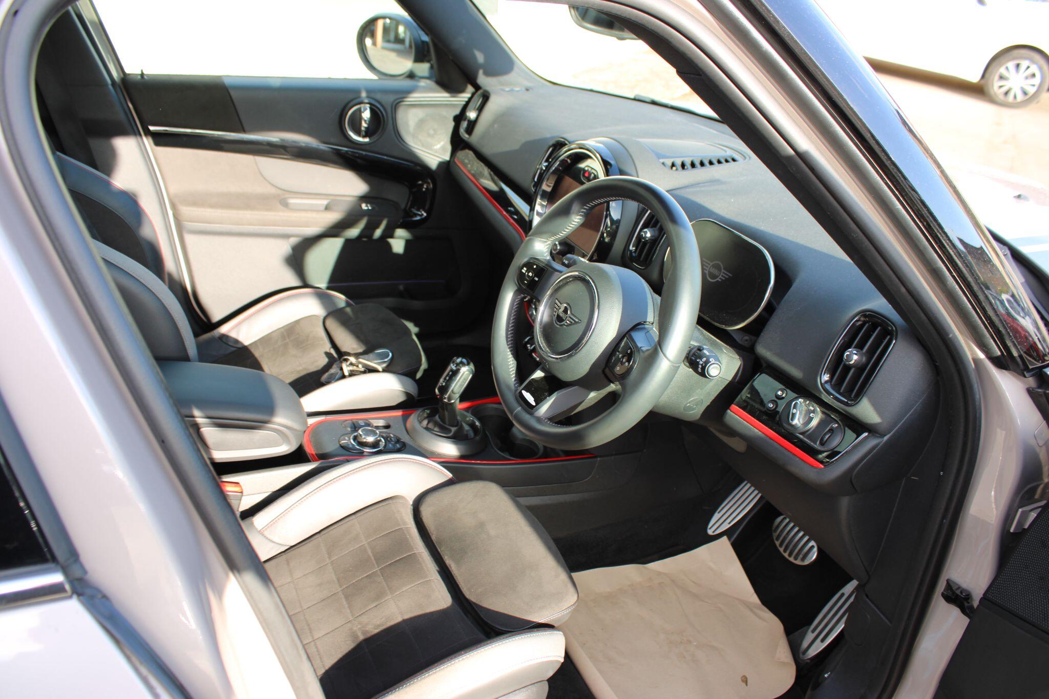MINI Countryman - Image 7