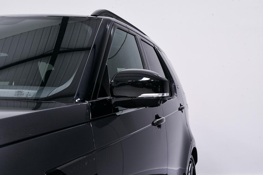 Land Rover Discovery - Image 9