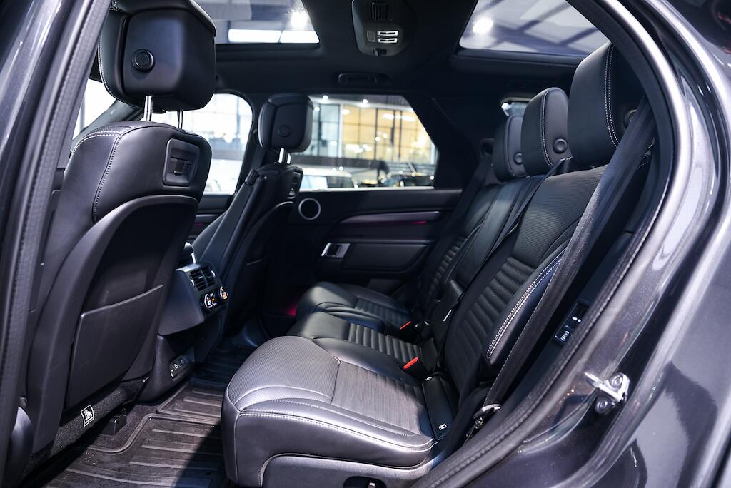 Land Rover Discovery - Image 15