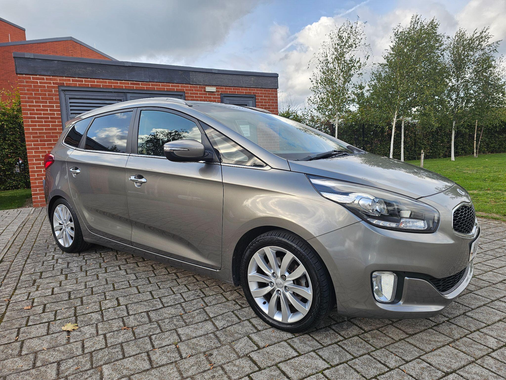 Kia Carens