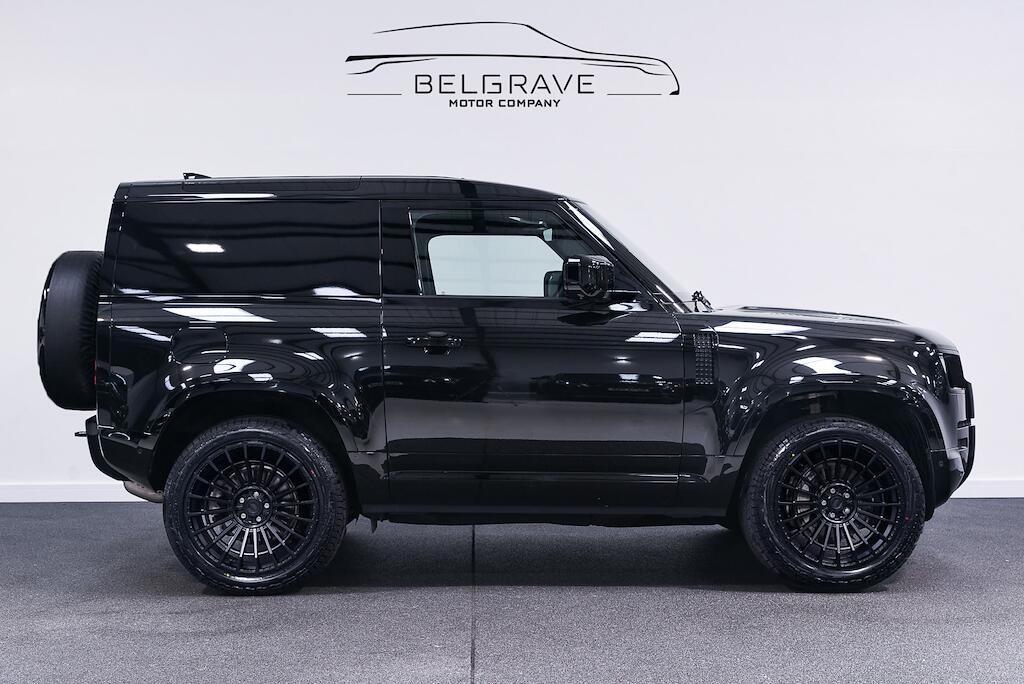 Land Rover Defender 90