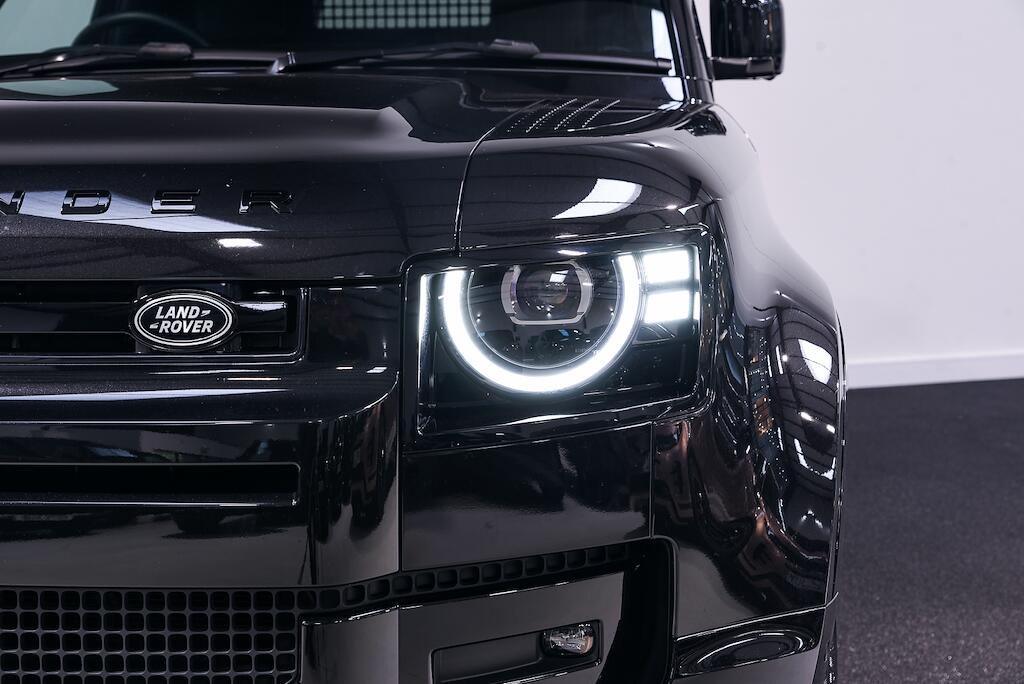 Land Rover Defender 90 - Image 7