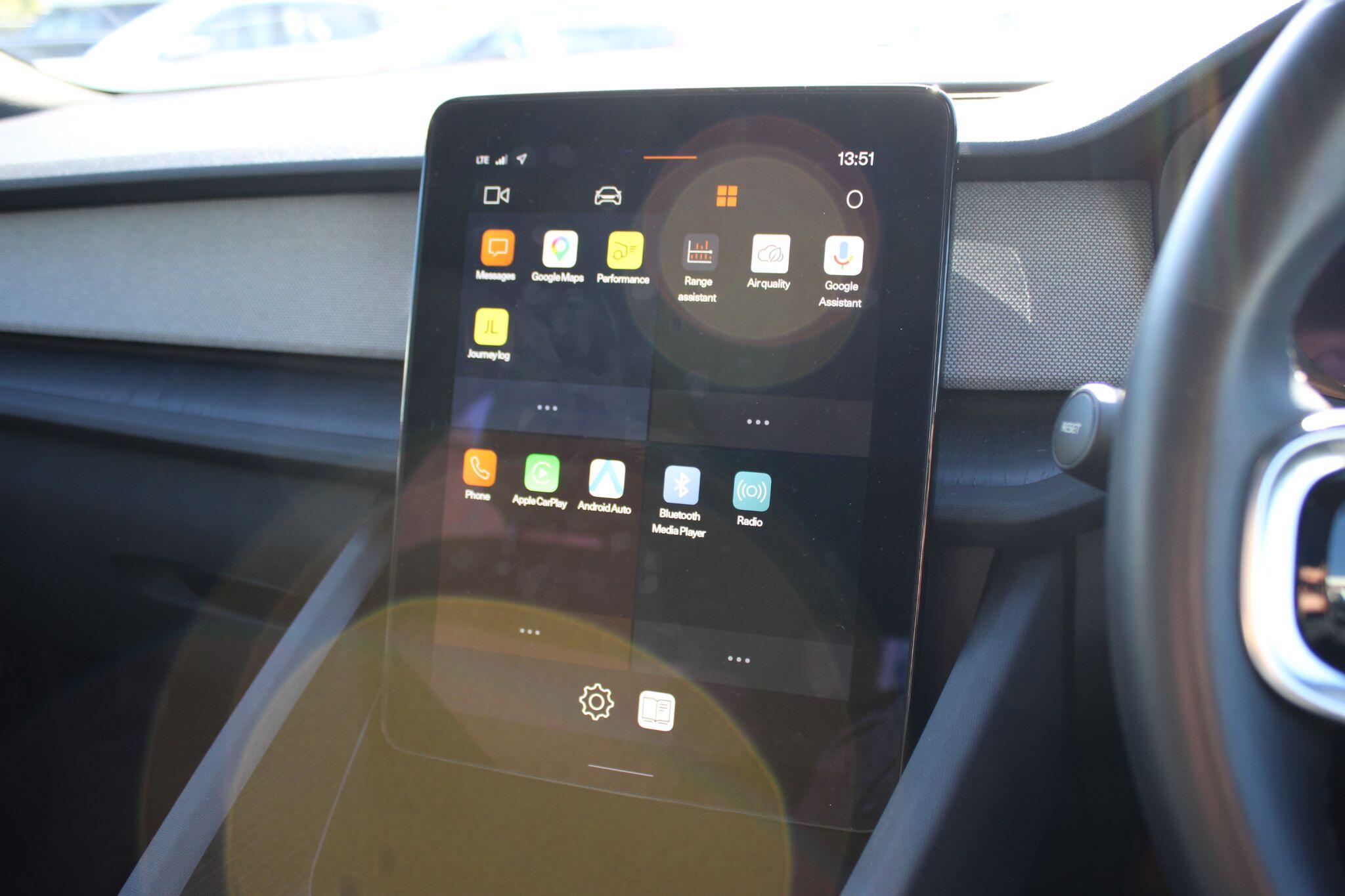 Polestar Polestar 2 - Image 14