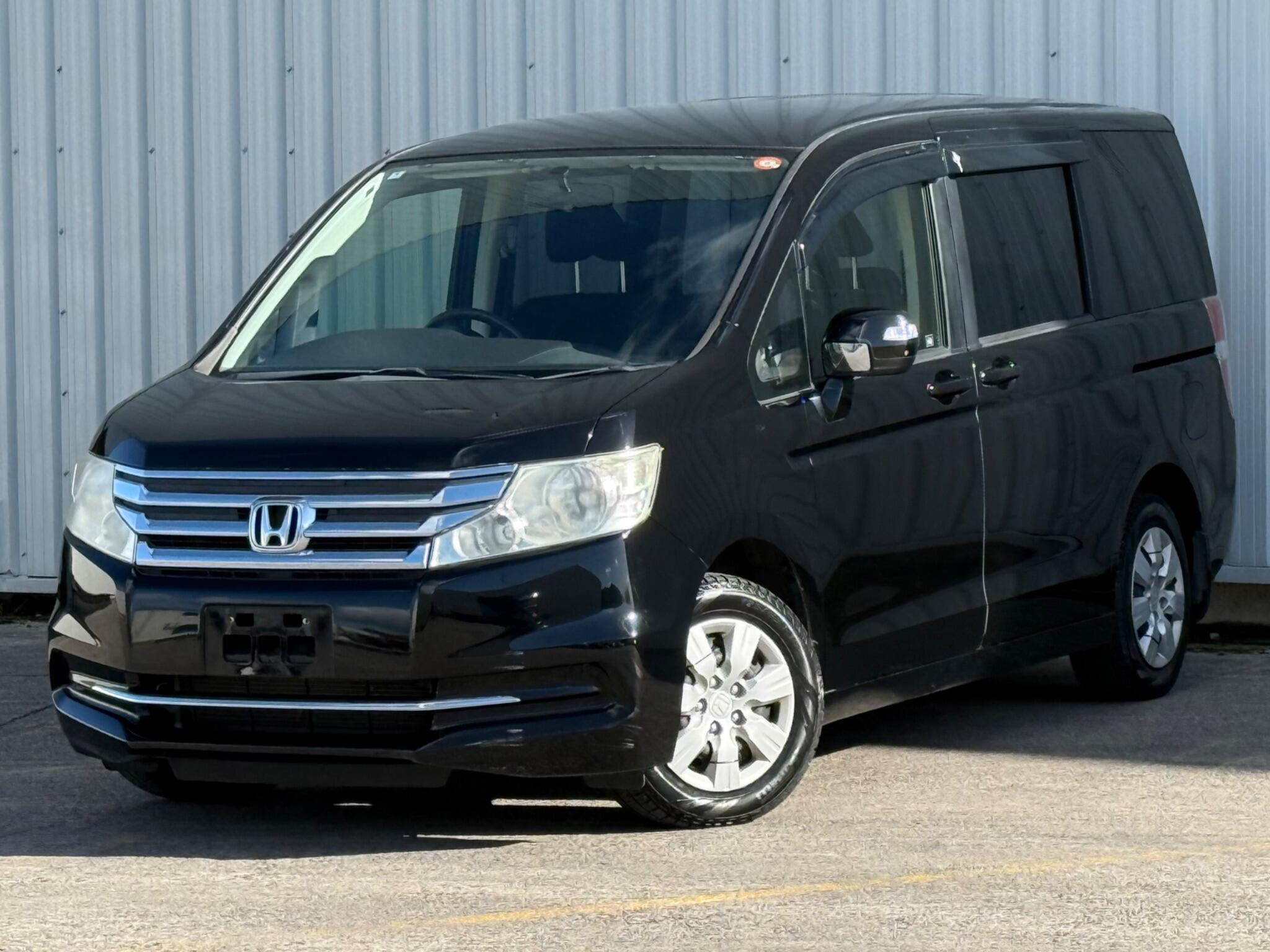 Honda Stepwagon - Image 6