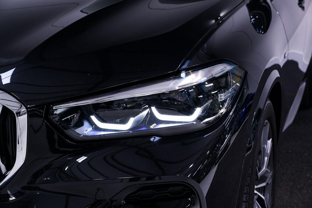 BMW X5 - Image 9