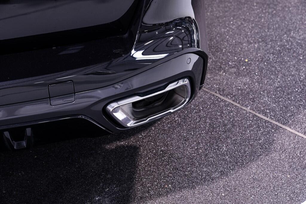 BMW X5 - Image 12