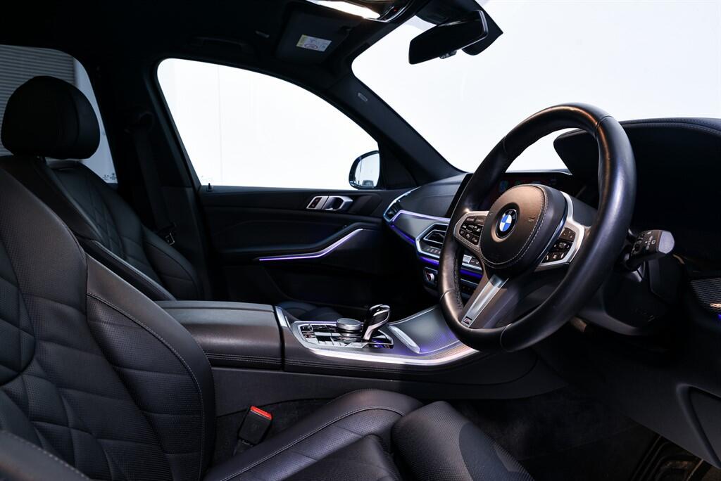 BMW X5 - Image 14