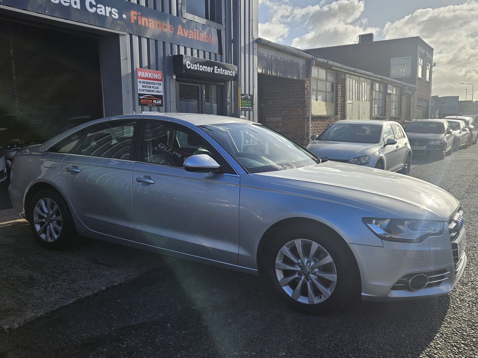 Audi A6 Saloon - Image 7