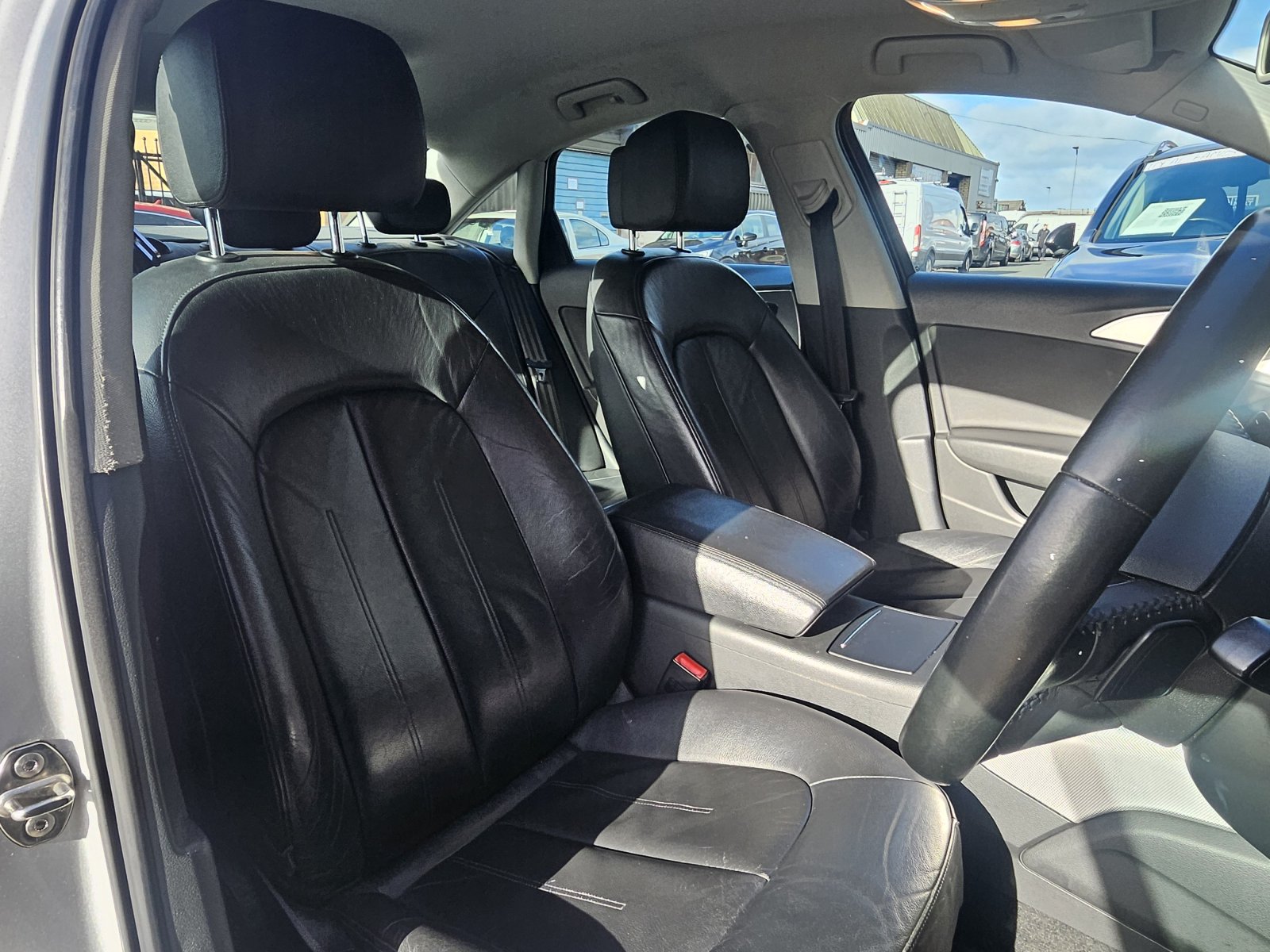 Audi A6 Saloon - Image 17