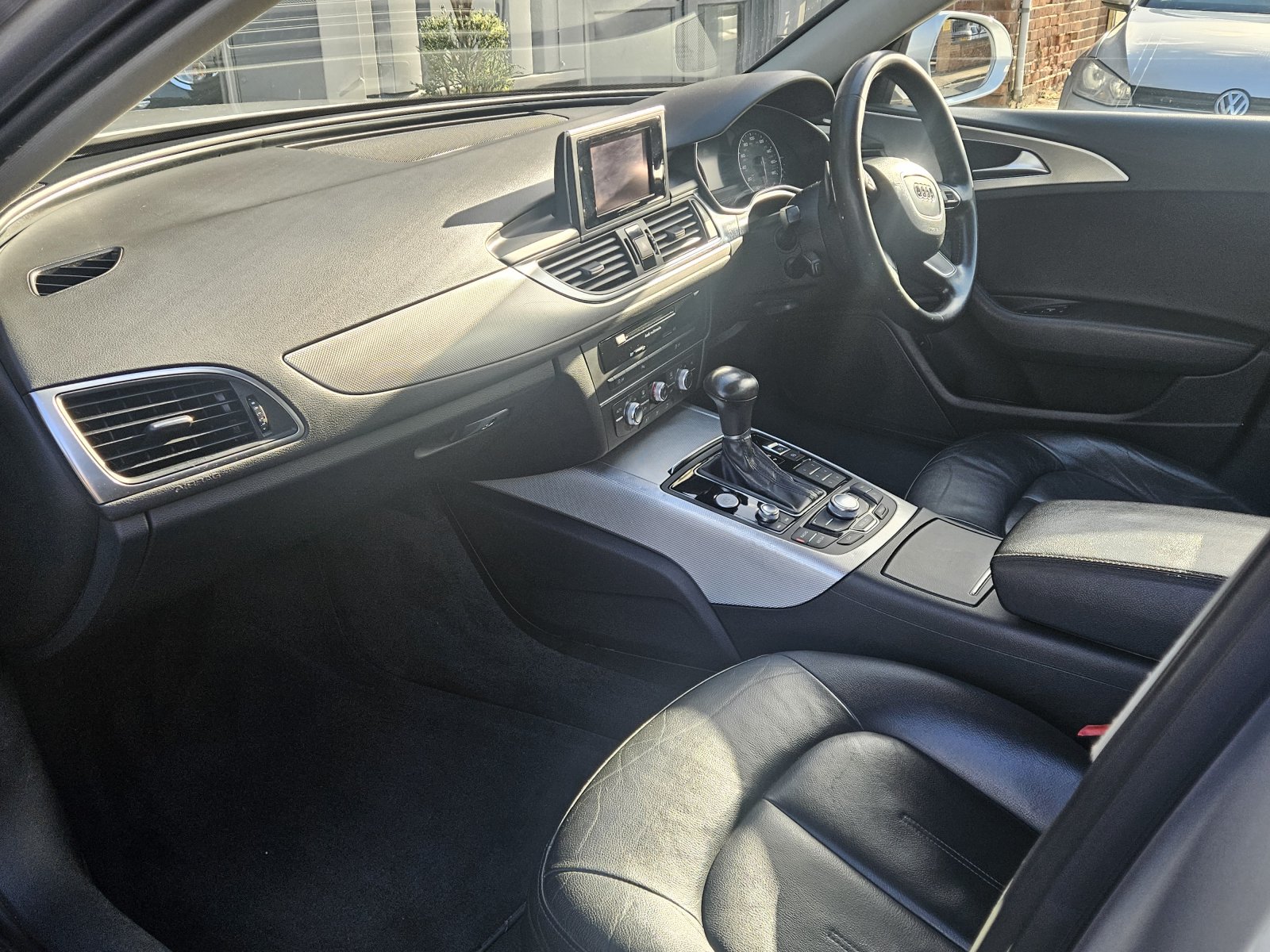Audi A6 Saloon - Image 19