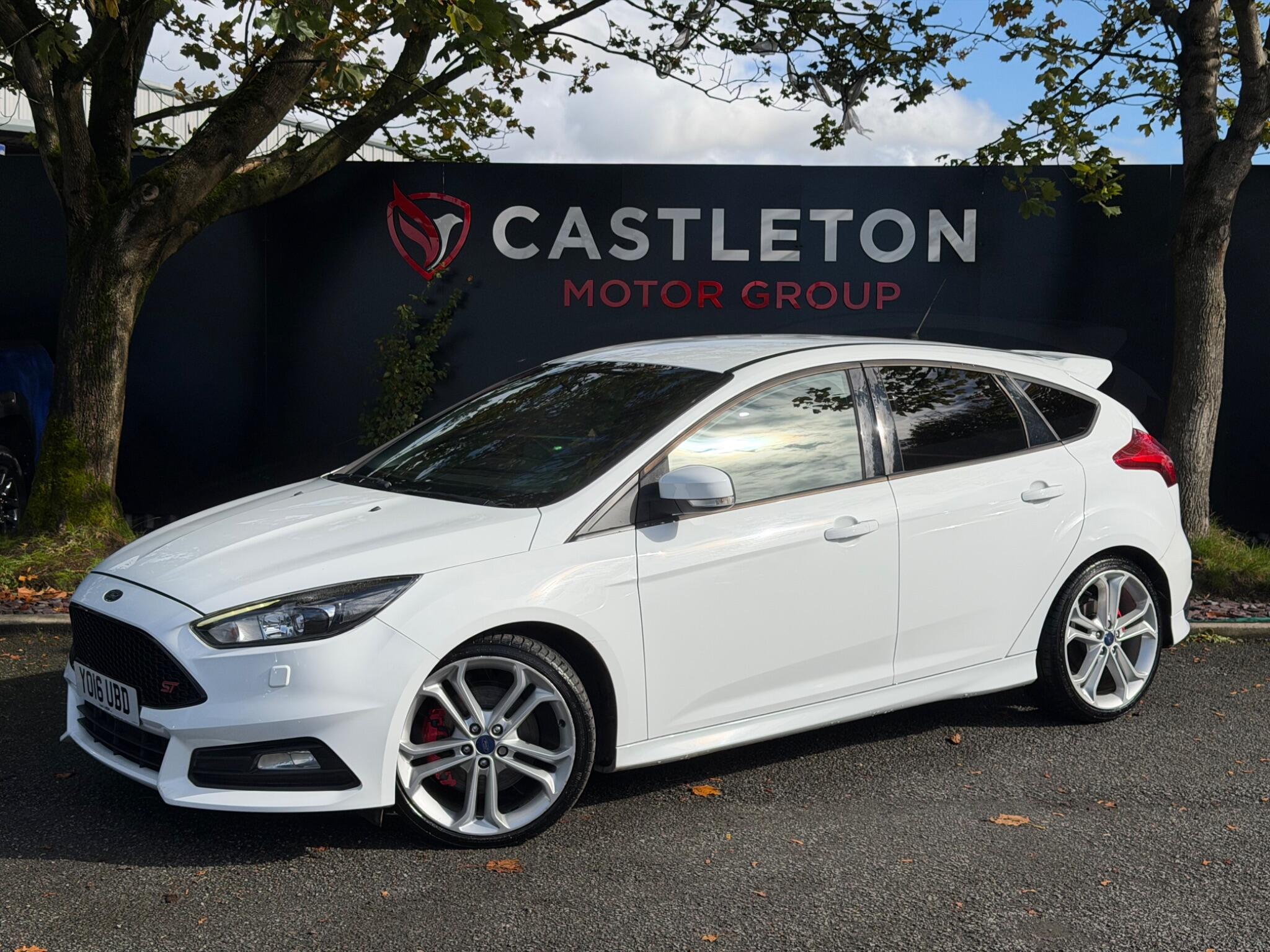 Ford Focus - Image 11