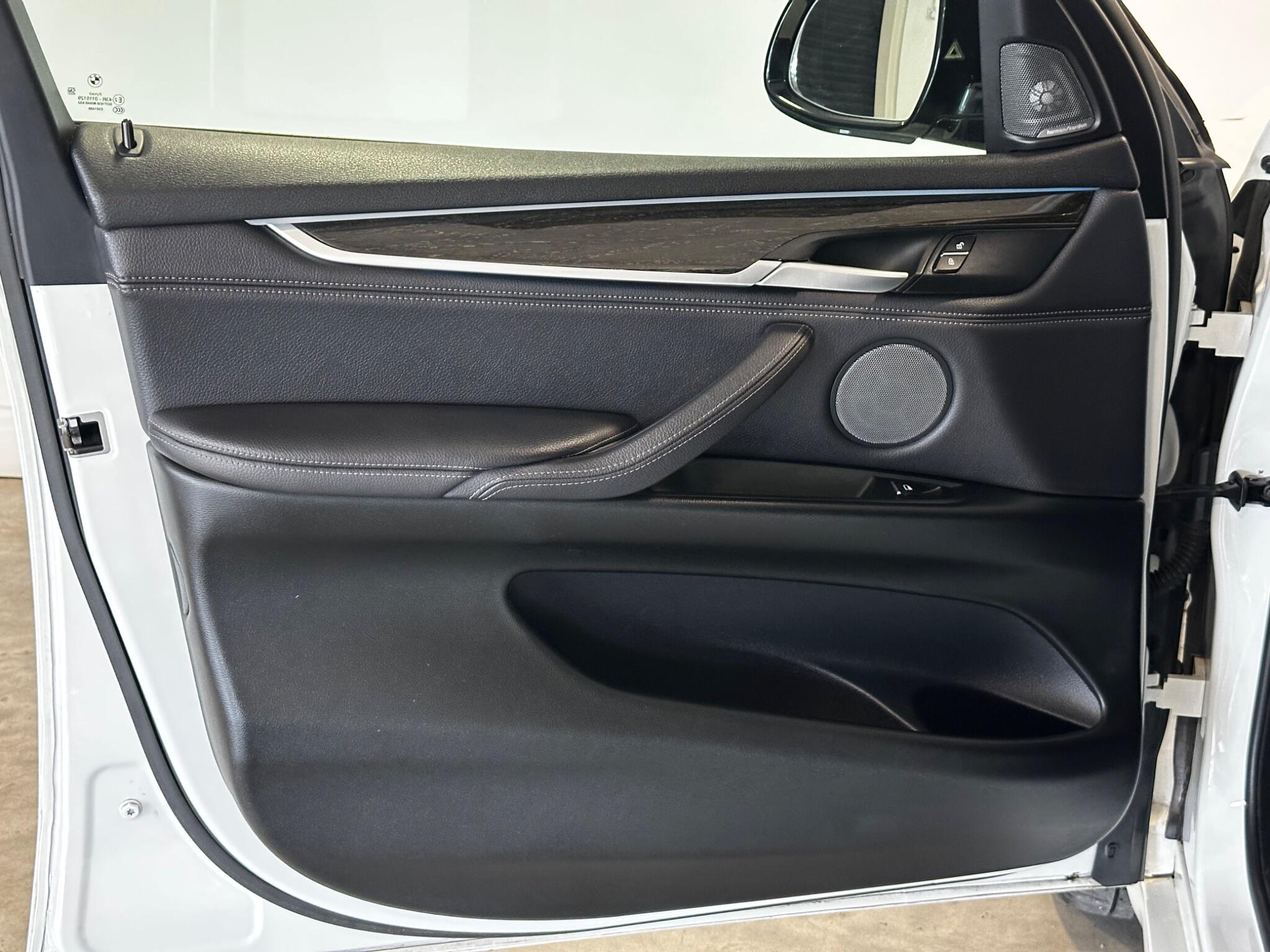 BMW X5 - Image 18