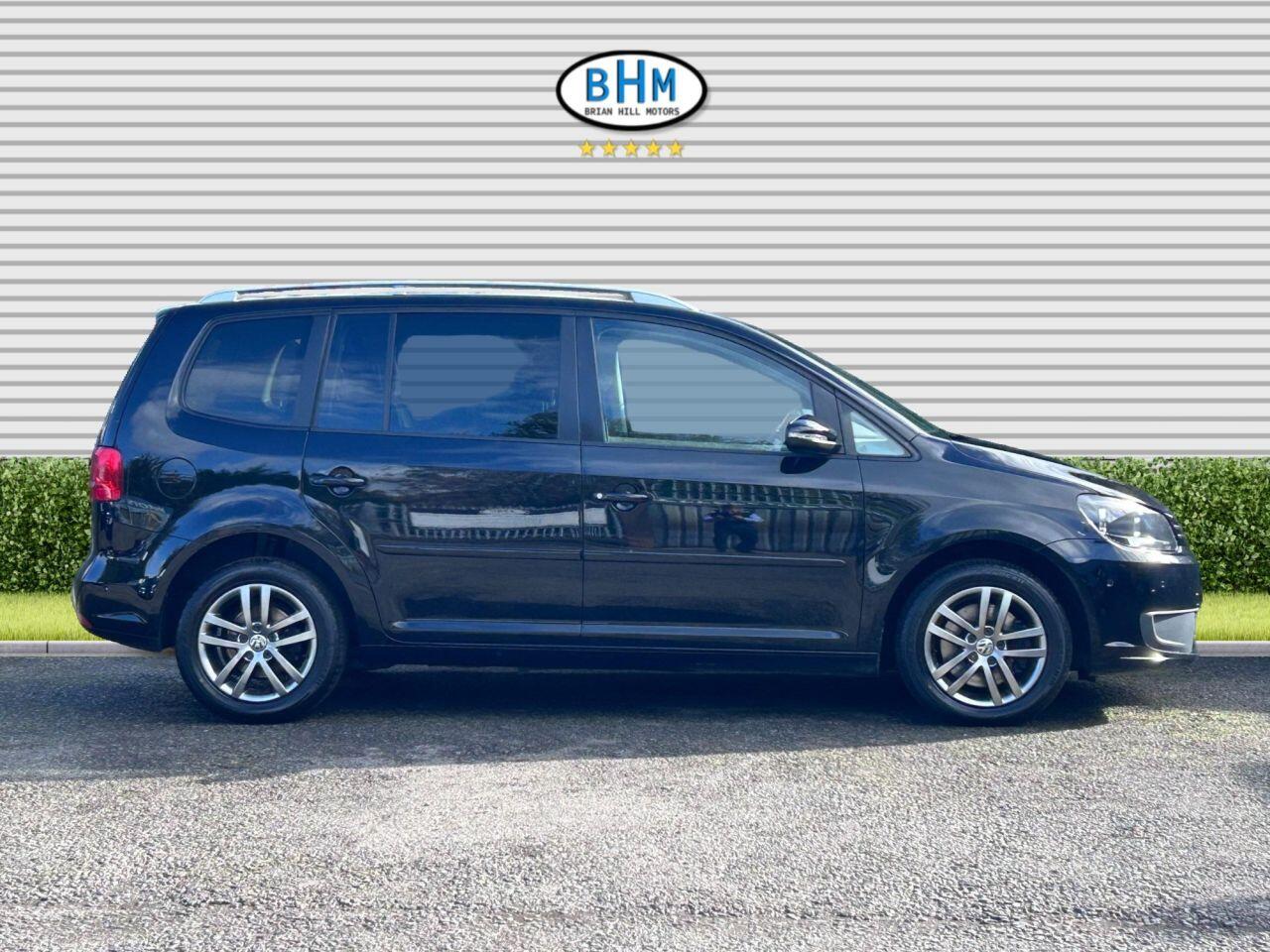 Volkswagen Touran - Image 2