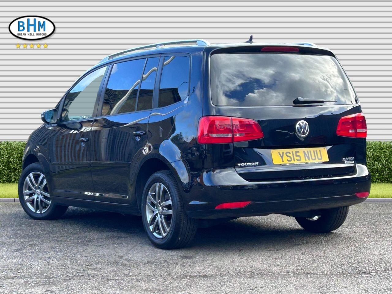 Volkswagen Touran - Image 13