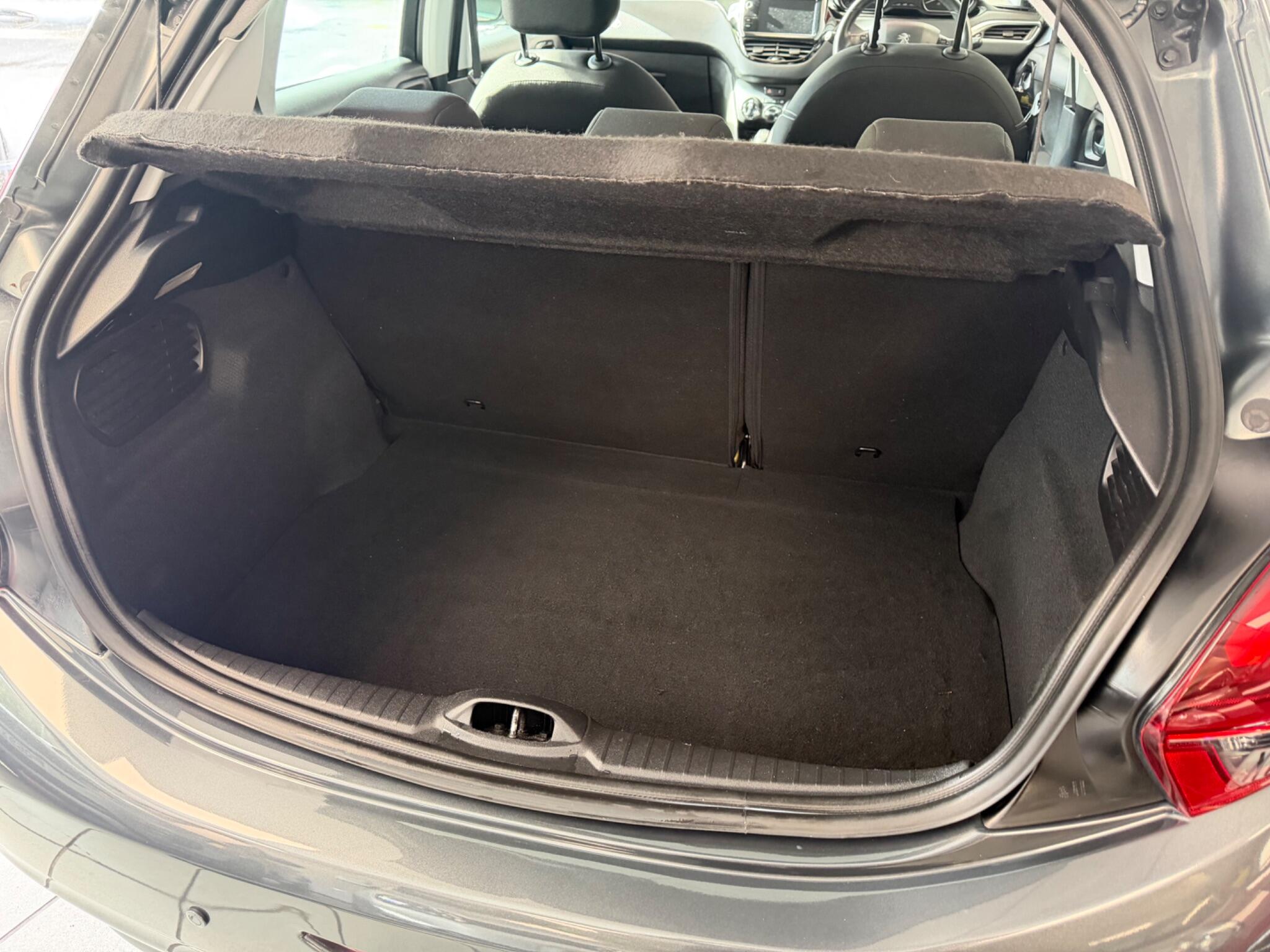 Peugeot 2008 - Image 20