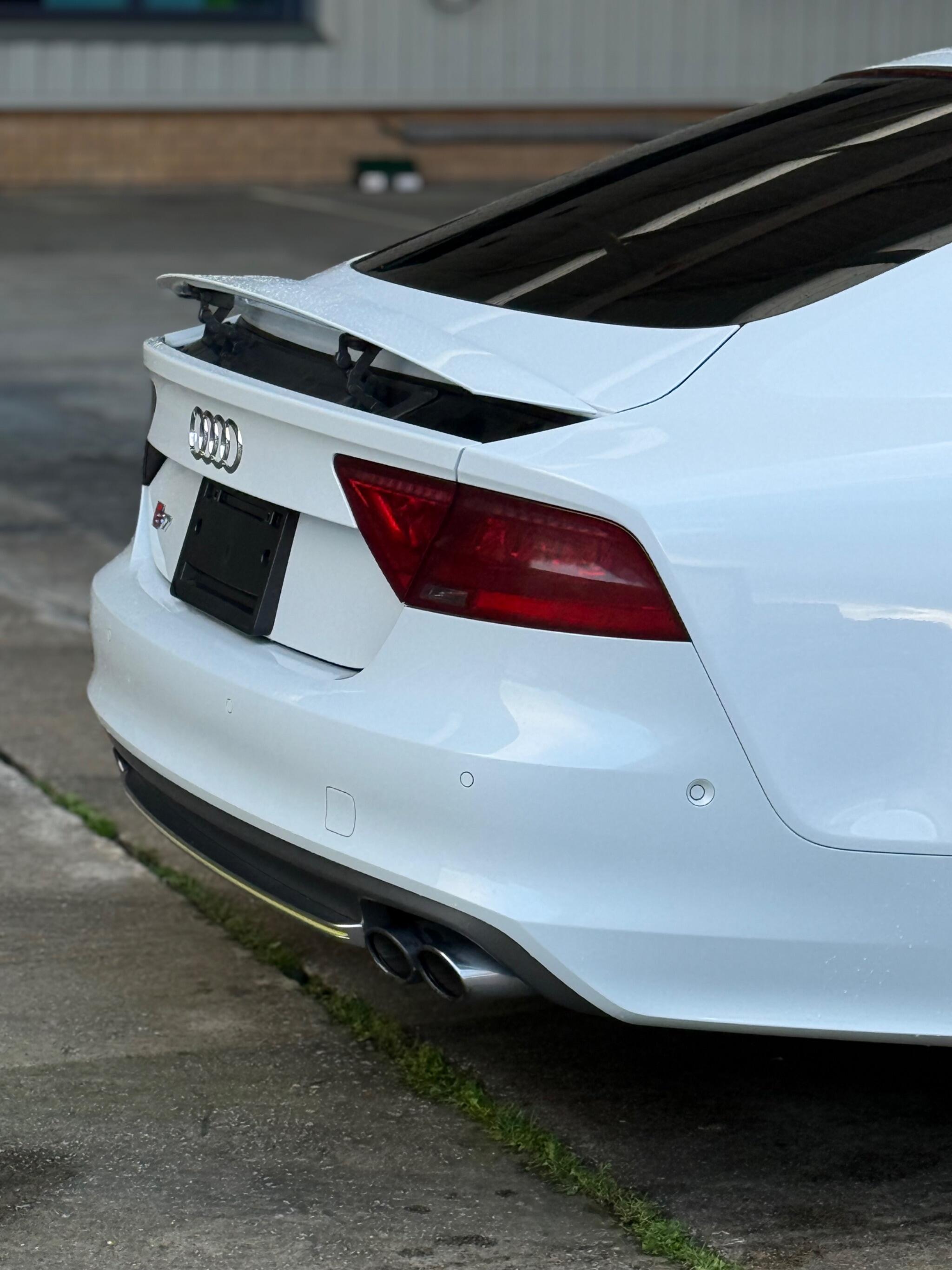 Audi S7 - Image 19