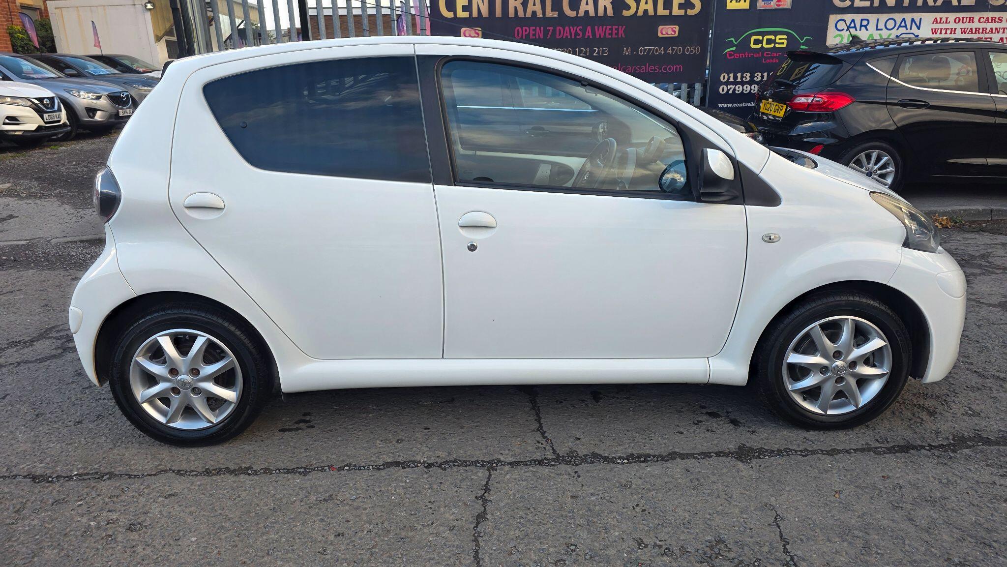 Toyota Aygo - Image 8