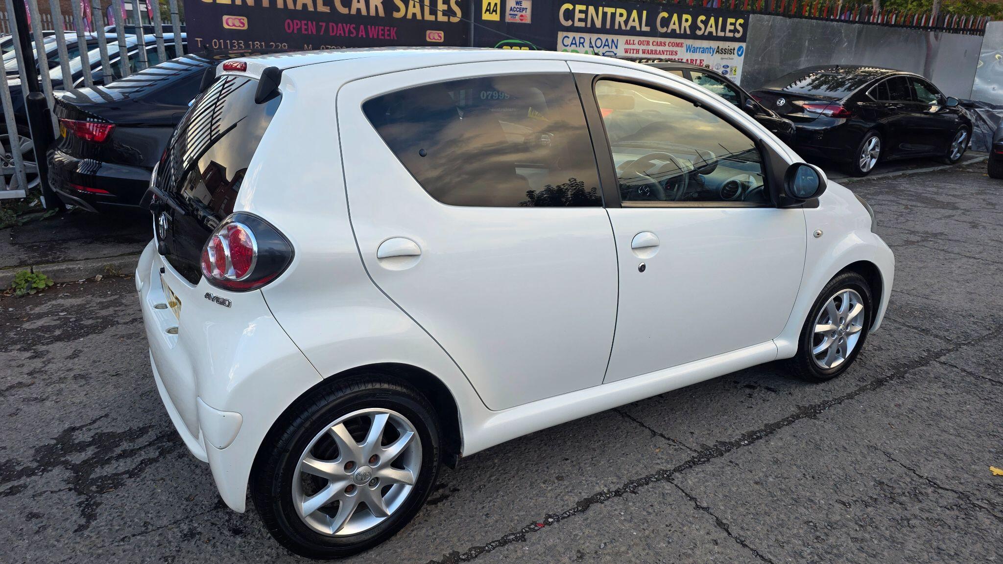 Toyota Aygo - Image 10