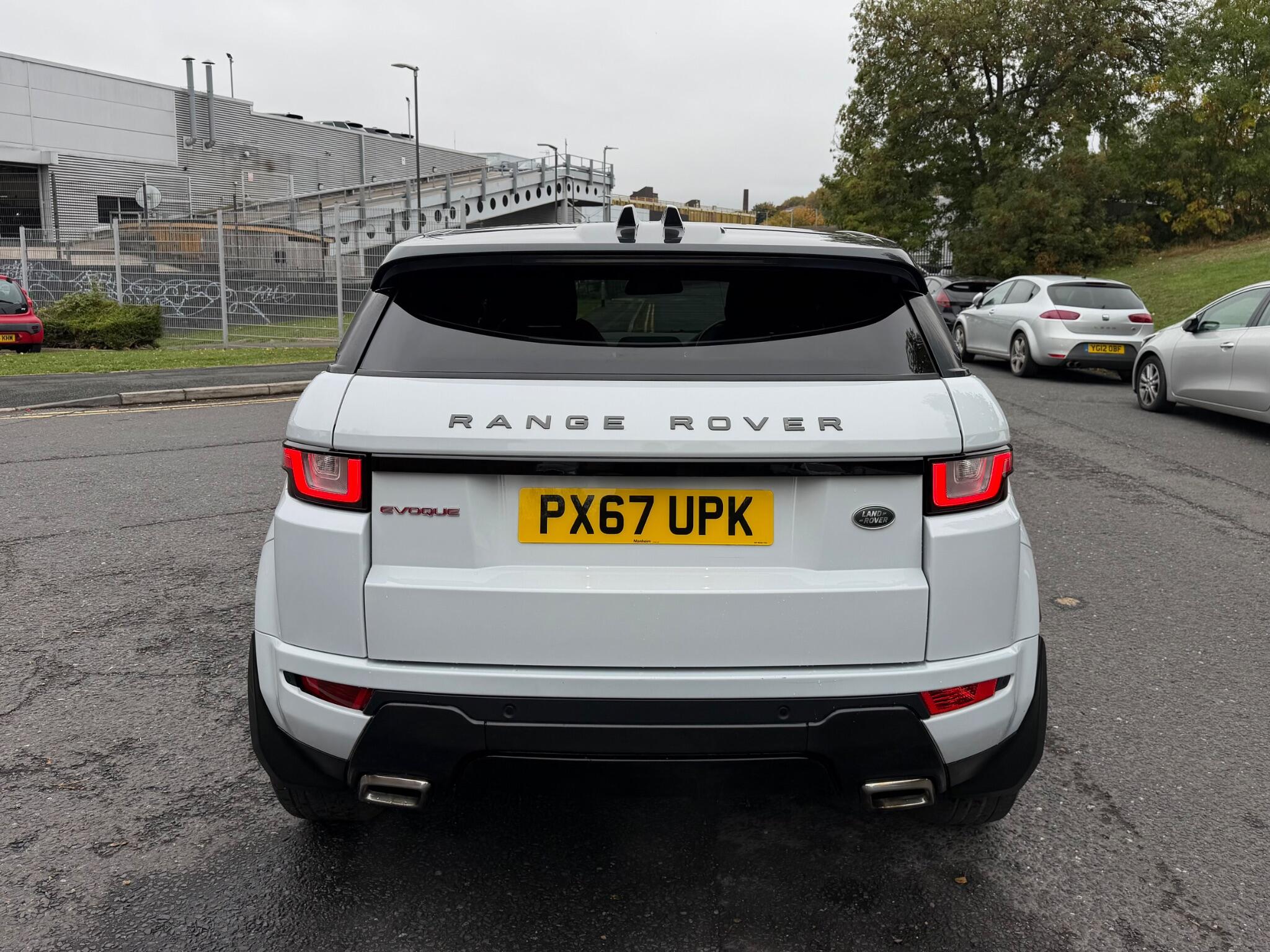 Land Rover Range Rover Evoque - Image 12
