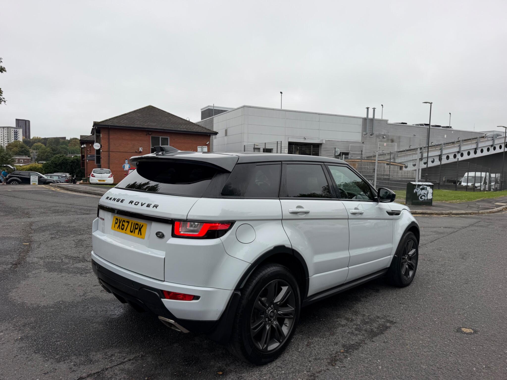 Land Rover Range Rover Evoque - Image 20