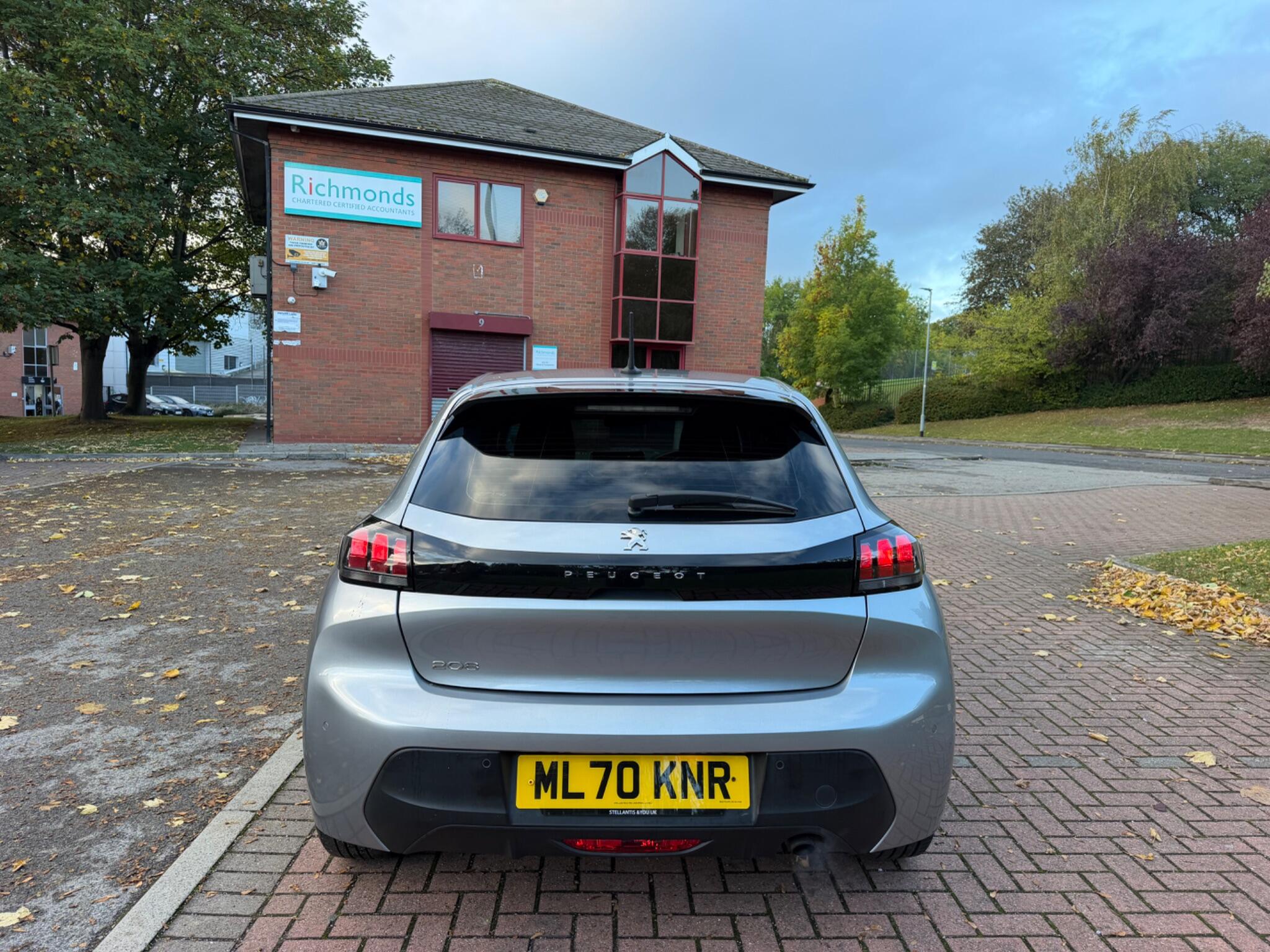 Peugeot 208 - Image 10