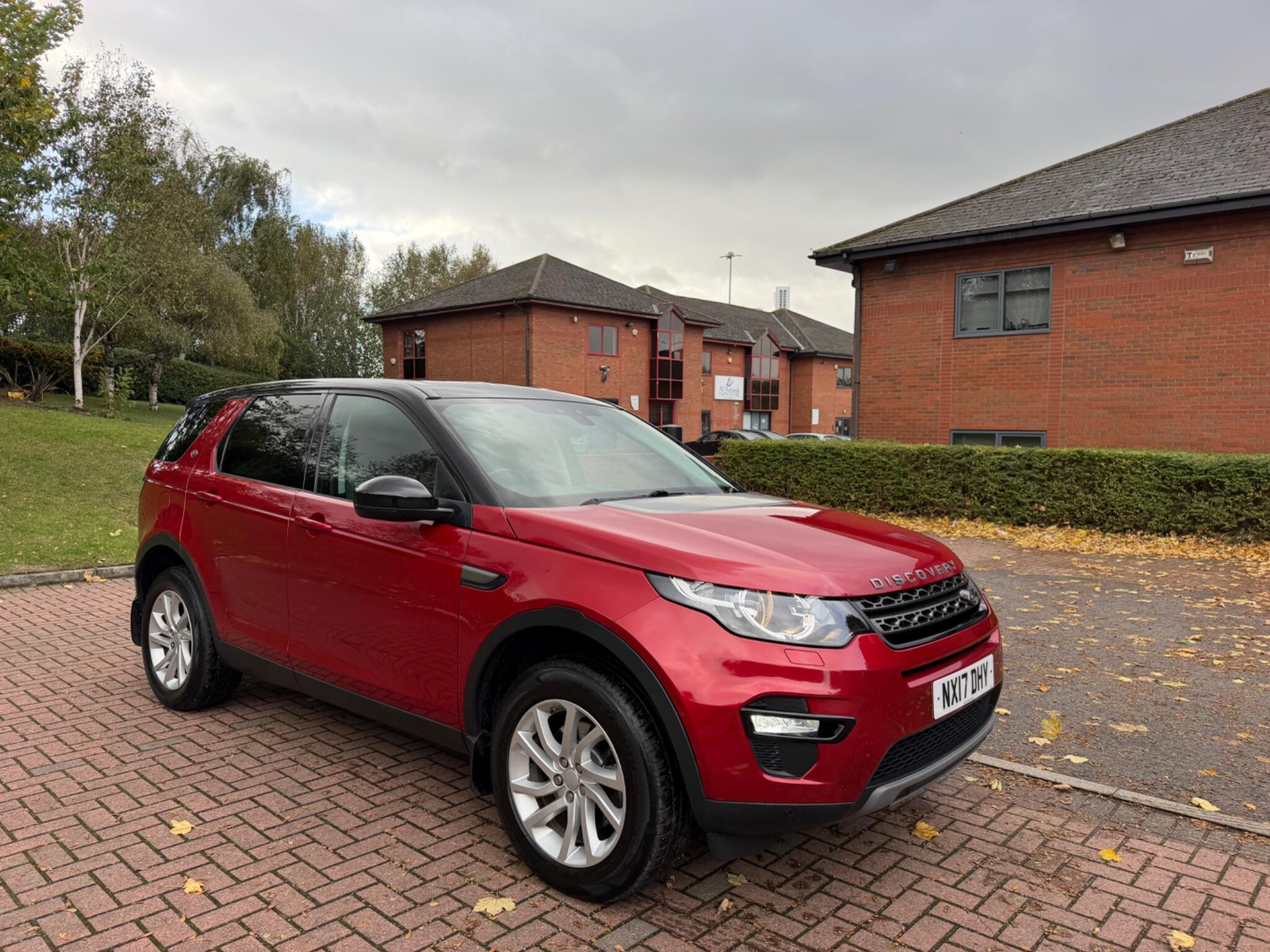 Land Rover DISCOVERY SPORT - Image 8