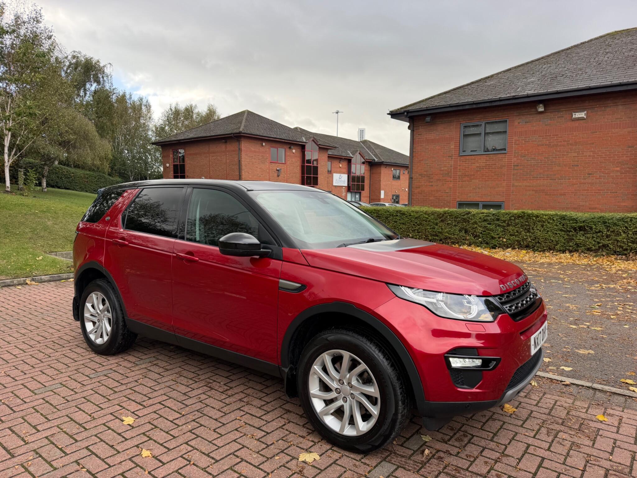 Land Rover DISCOVERY SPORT - Image 9