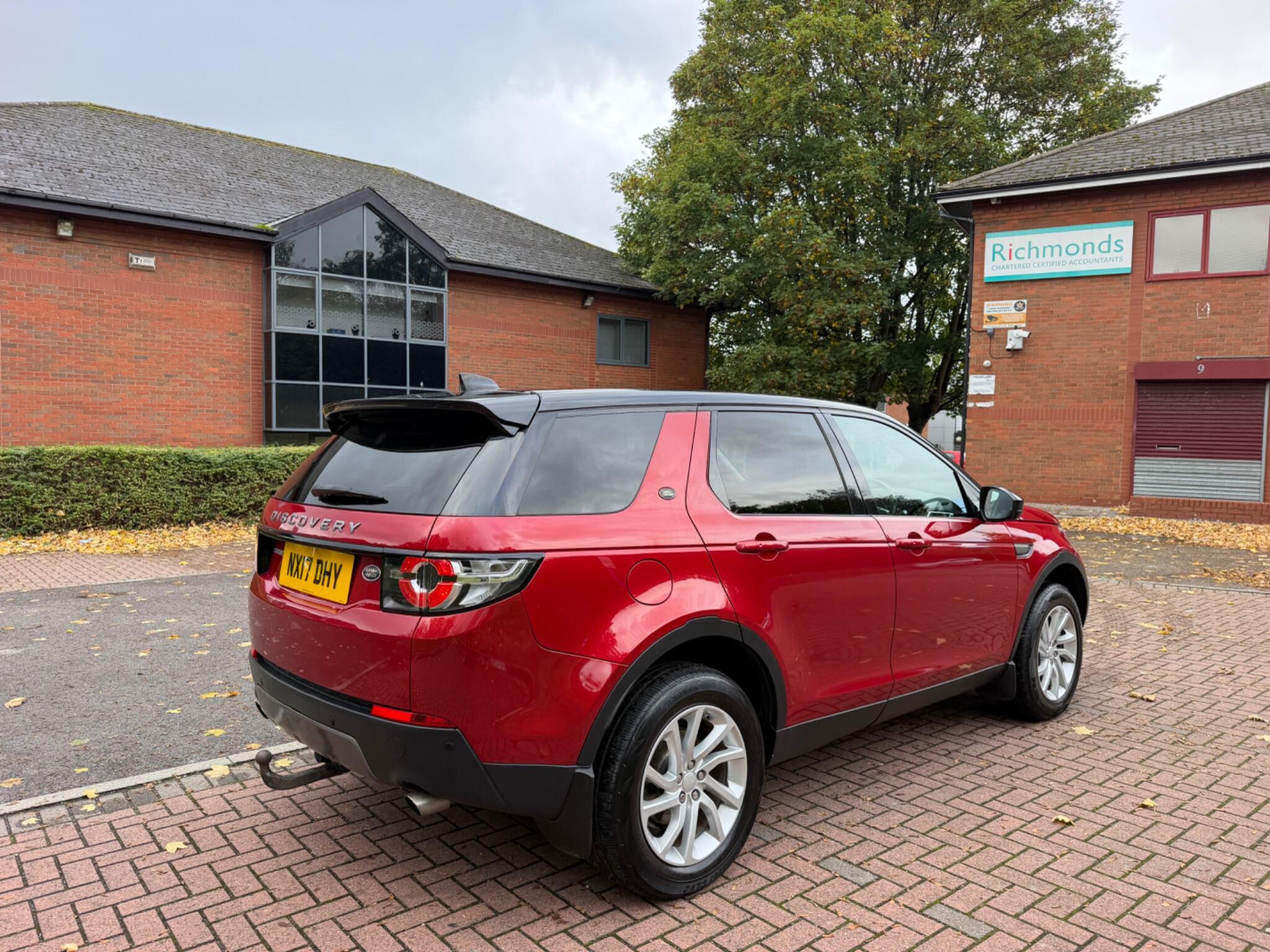 Land Rover DISCOVERY SPORT - Image 15
