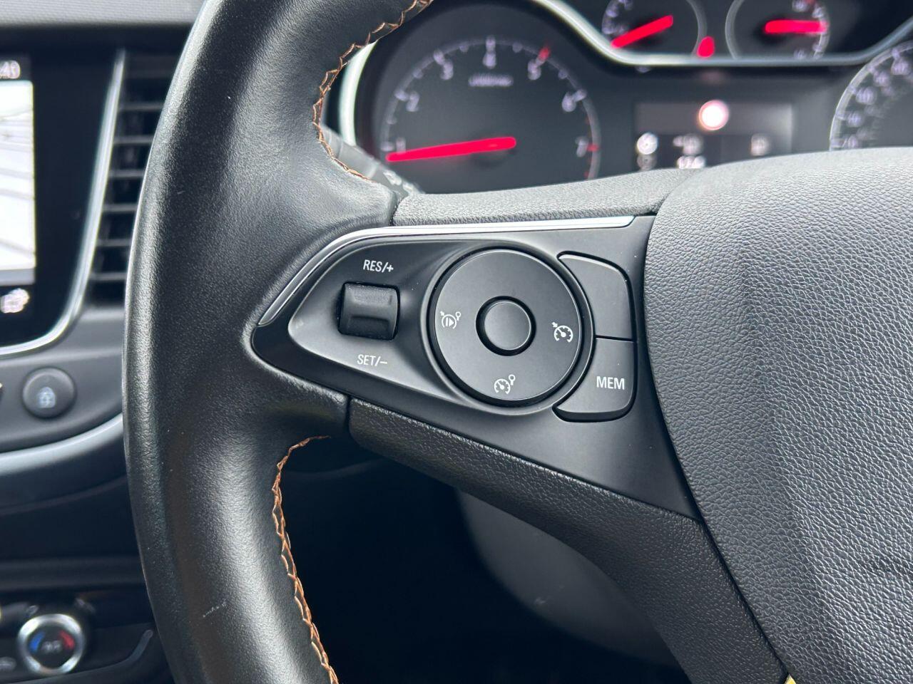 Vauxhall Crossland X - Image 18