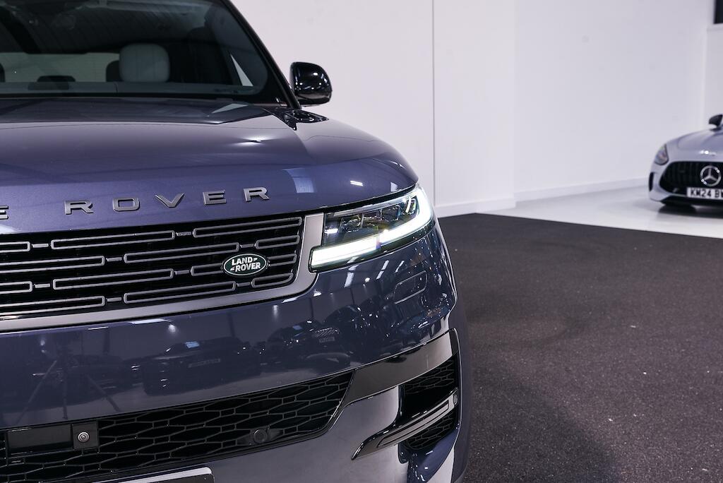 Land Rover RANGE ROVER SPORT - Image 9