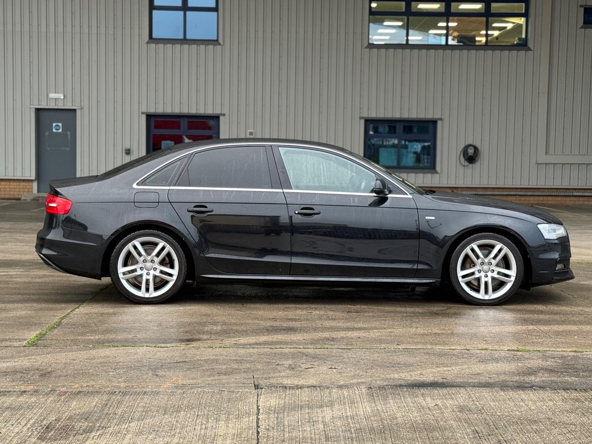Audi A4 - Image 15